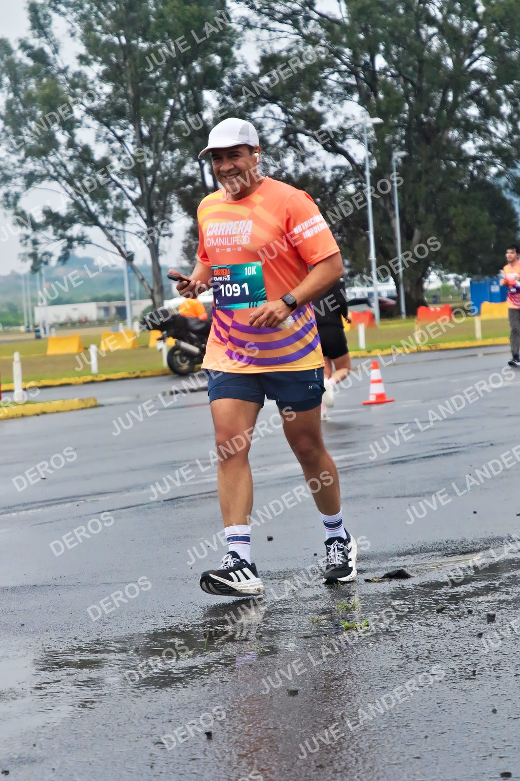 Foto de la CARRERA OMNILIFE GUADALAJARA en Estadio Akron, Zapopan a las 07:44 · dorsal 1091