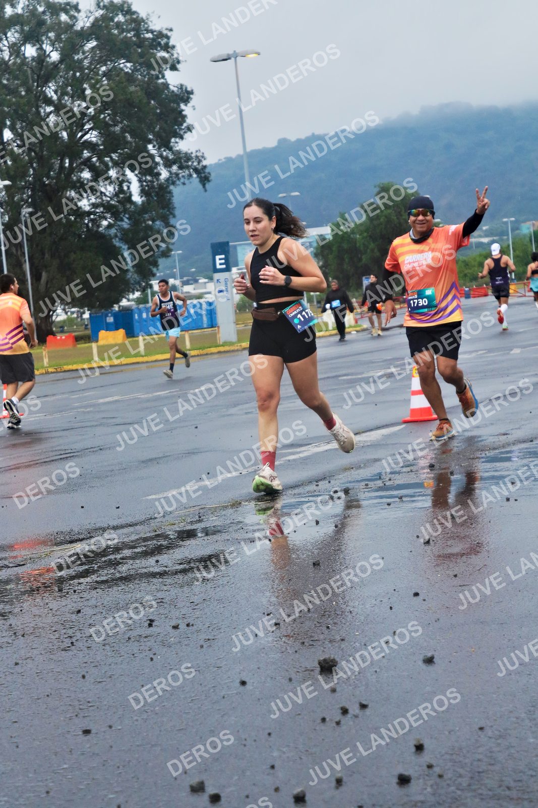 Foto de la CARRERA OMNILIFE GUADALAJARA en Estadio Akron, Zapopan a las 07:39 · dorsal 1730, 1175