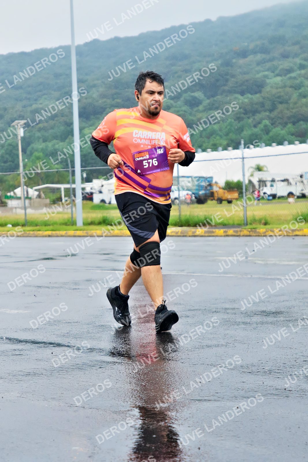 Foto de la CARRERA OMNILIFE GUADALAJARA en Estadio Akron, Zapopan a las 08:05 · dorsal 576
