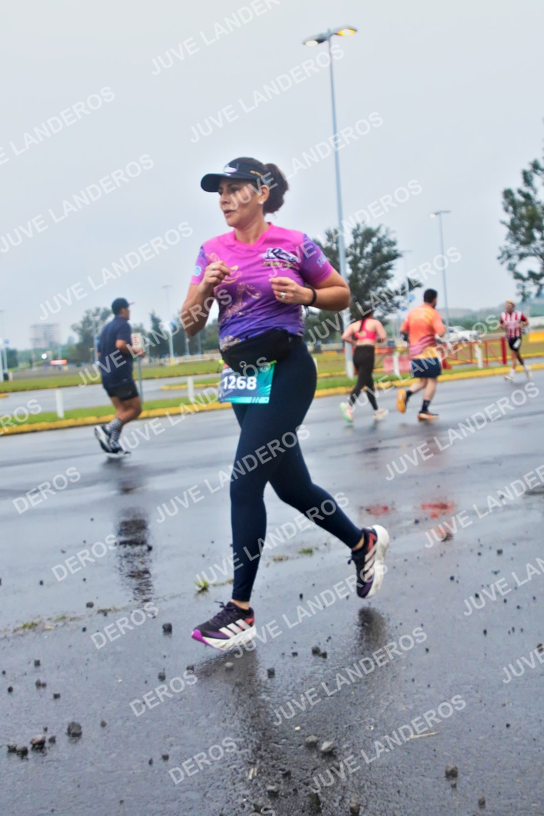 Foto de la CARRERA OMNILIFE GUADALAJARA en Estadio Akron, Zapopan a las 07:42 · dorsal 1268