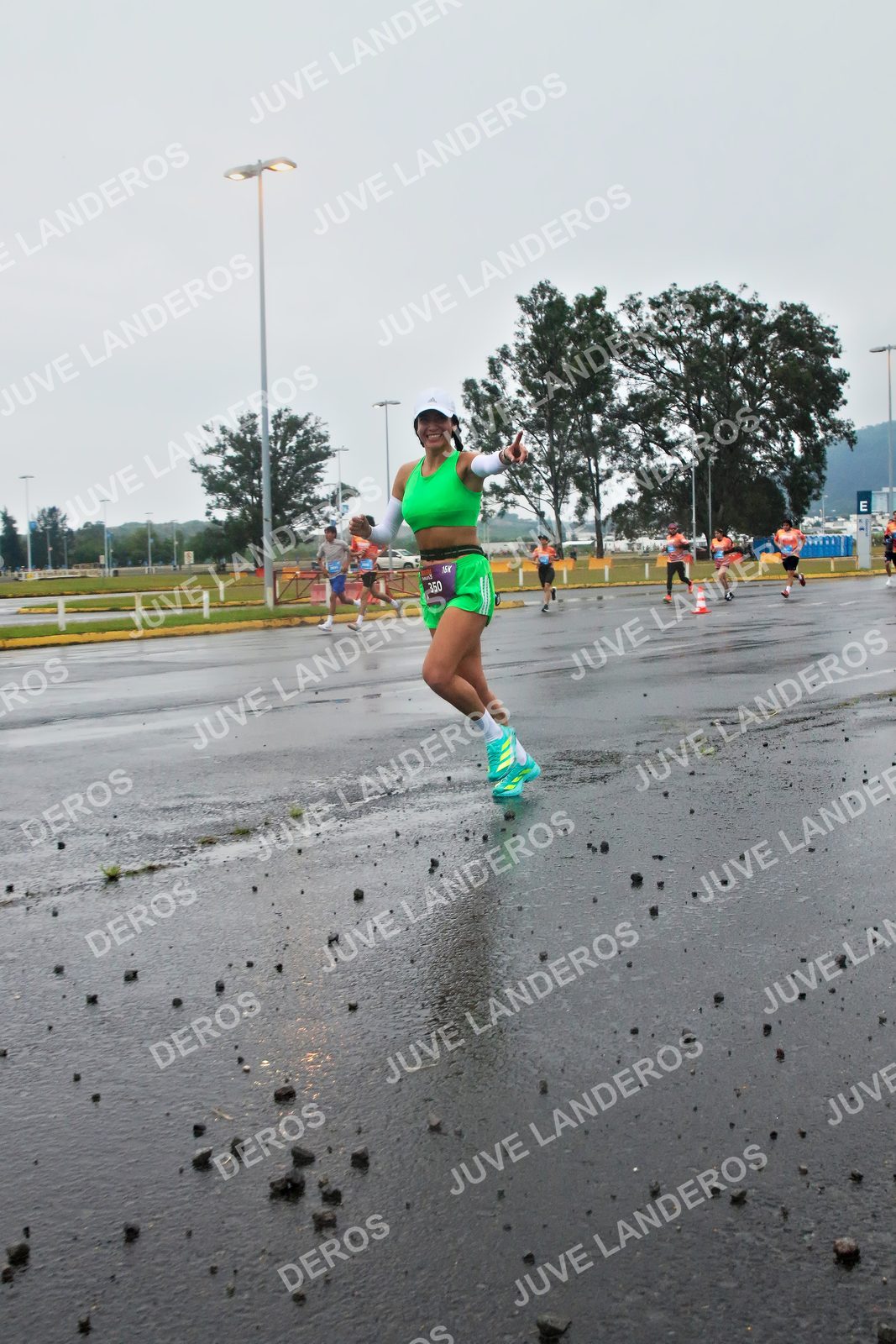 Foto de la CARRERA OMNILIFE GUADALAJARA en Estadio Akron, Zapopan a las 07:20 · dorsal 350