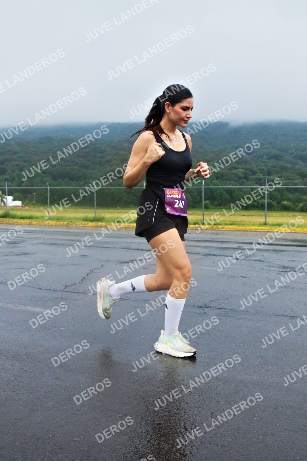 Foto de la CARRERA OMNILIFE GUADALAJARA en Estadio Akron, Zapopan a las 07:56 · dorsal 247