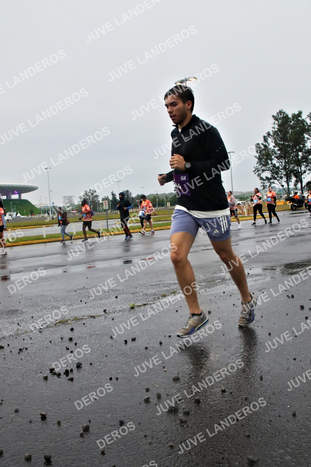 Foto de la CARRERA OMNILIFE GUADALAJARA en Estadio Akron, Zapopan a las 07:28 · dorsal 44