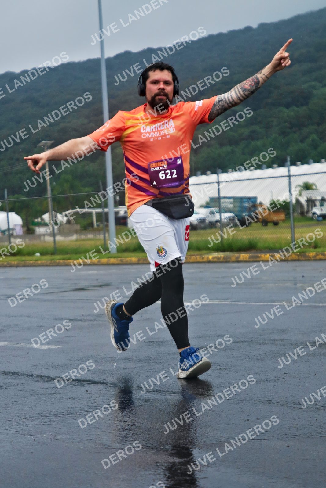 Foto de la CARRERA OMNILIFE GUADALAJARA en Estadio Akron, Zapopan a las 07:59 · dorsal 622