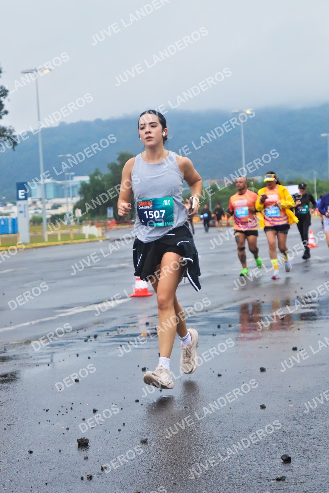 Foto de la CARRERA OMNILIFE GUADALAJARA en Estadio Akron, Zapopan a las 07:39 · dorsal 1507