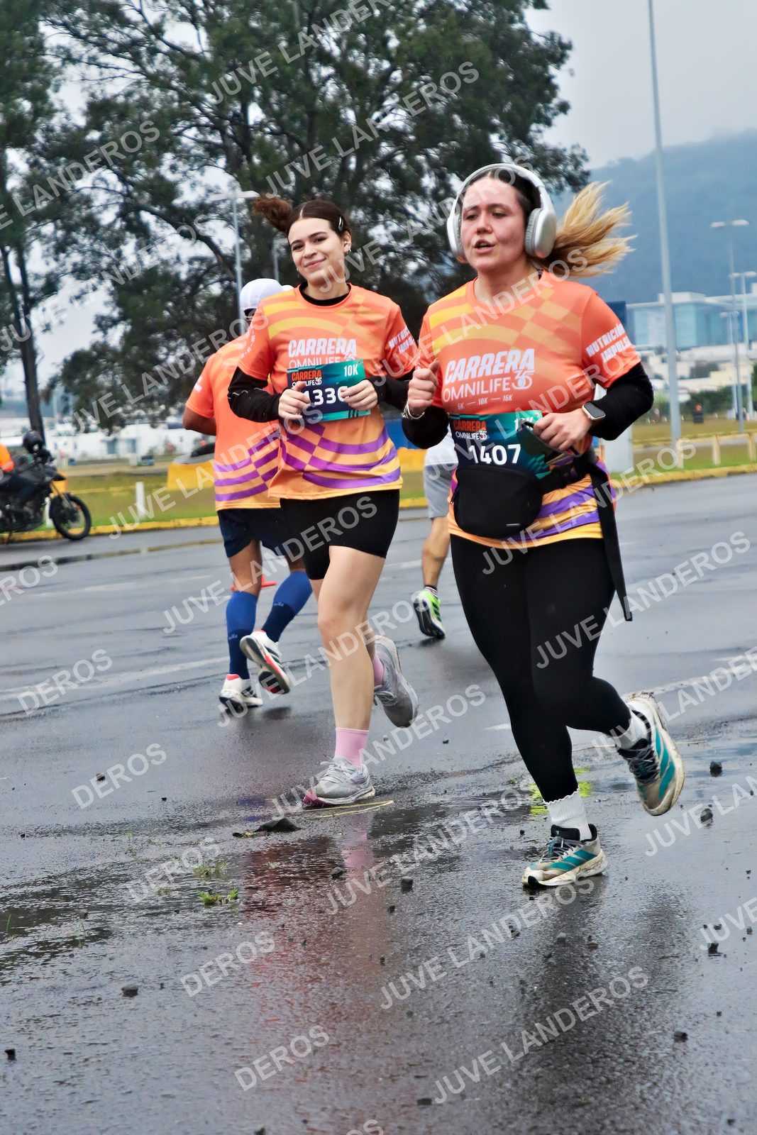 Foto de la CARRERA OMNILIFE GUADALAJARA en Estadio Akron, Zapopan a las 07:44 · dorsal 1407