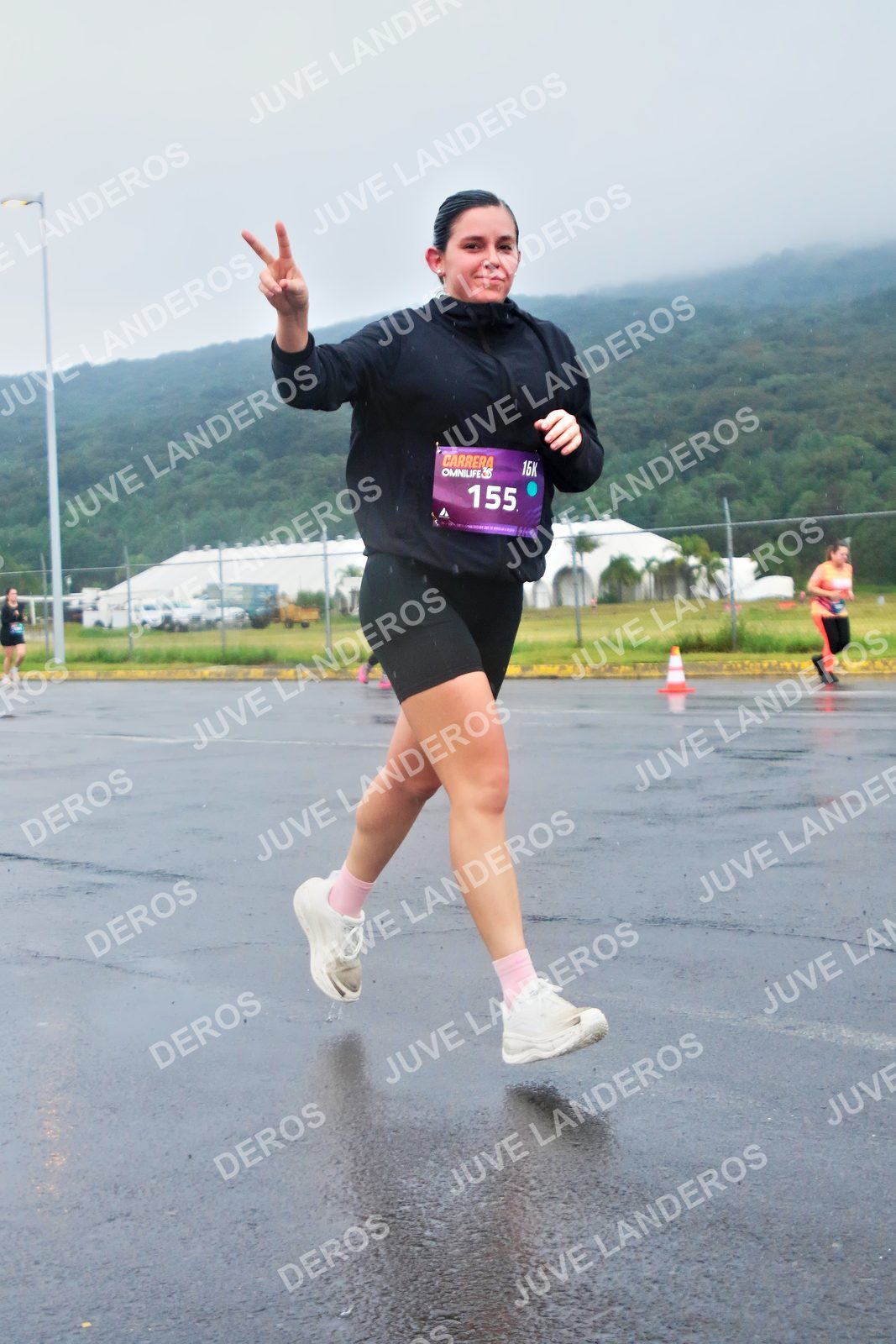 Foto de la CARRERA OMNILIFE GUADALAJARA en Estadio Akron, Zapopan a las 07:56 · dorsal 155
