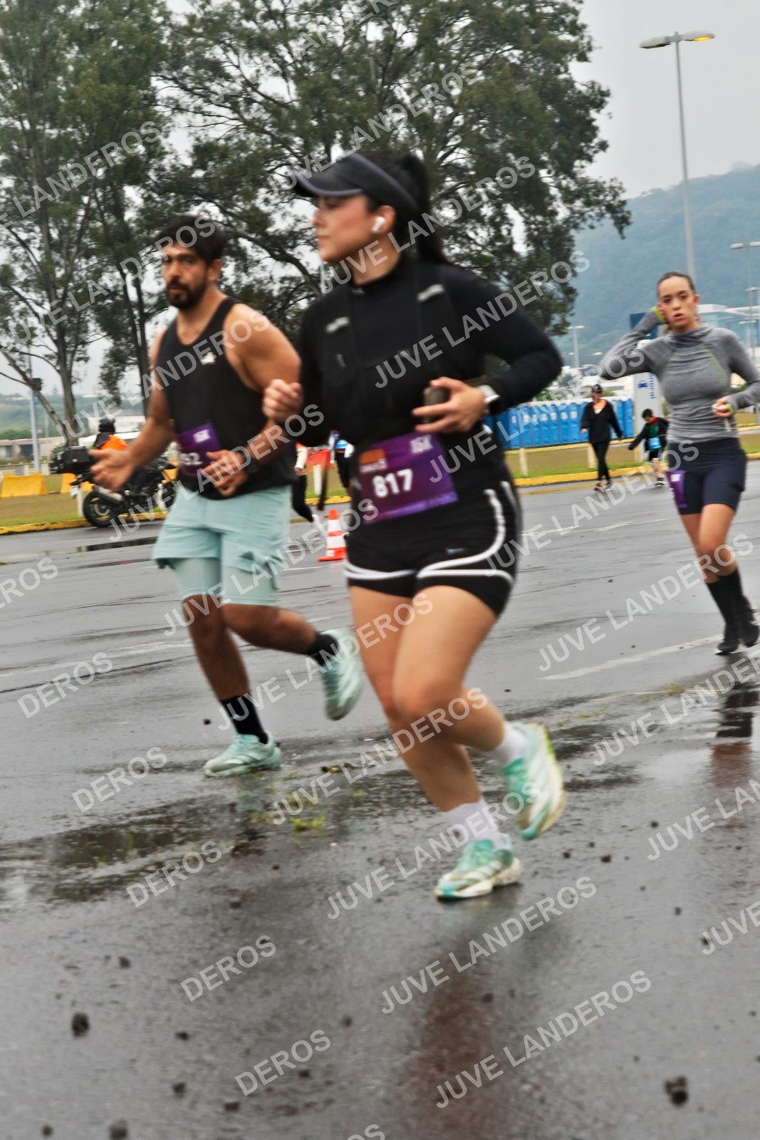 Foto de la CARRERA OMNILIFE GUADALAJARA en Estadio Akron, Zapopan a las 07:34 · dorsal 817