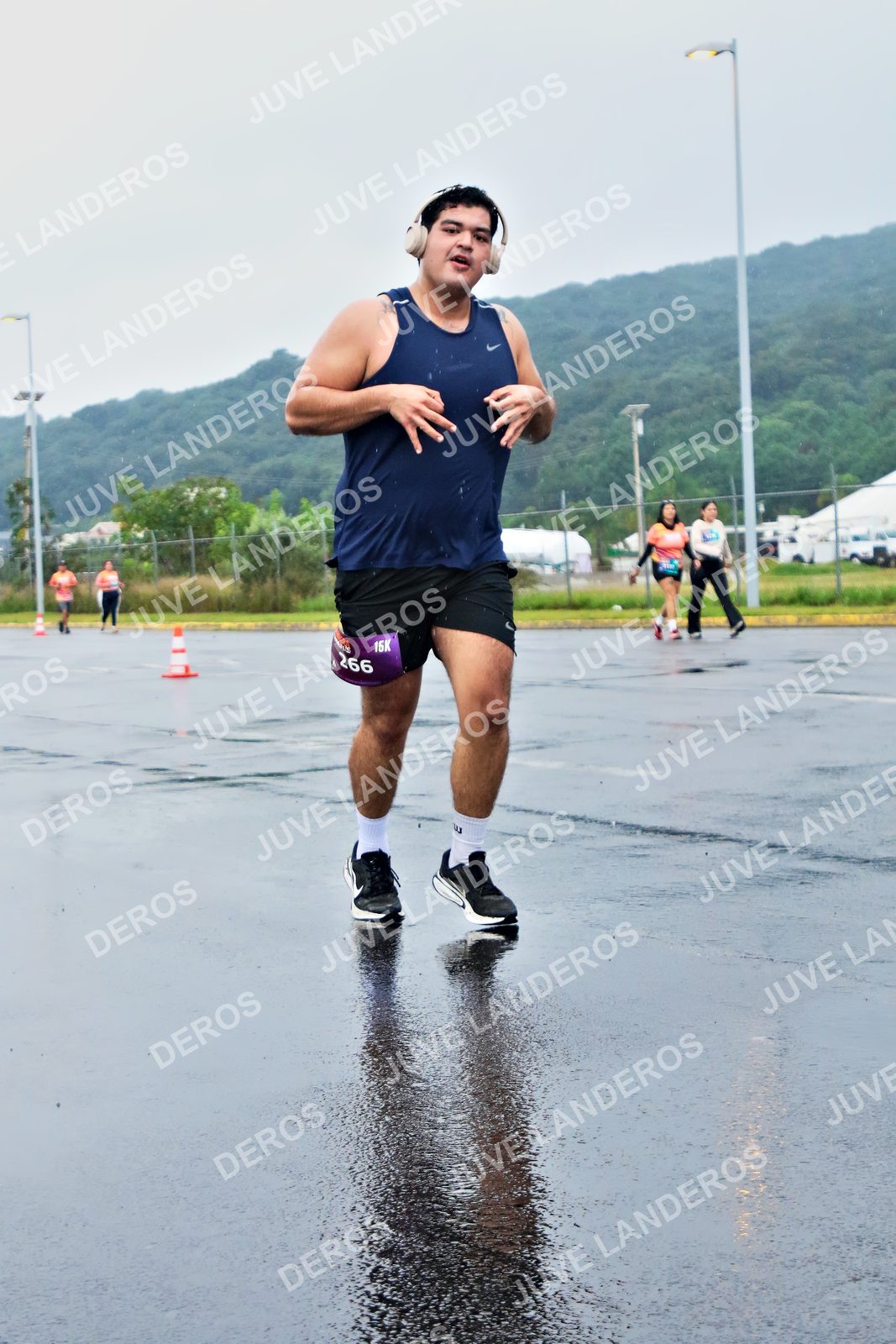 Foto de la CARRERA OMNILIFE GUADALAJARA en Estadio Akron, Zapopan a las 08:04 · dorsal 266