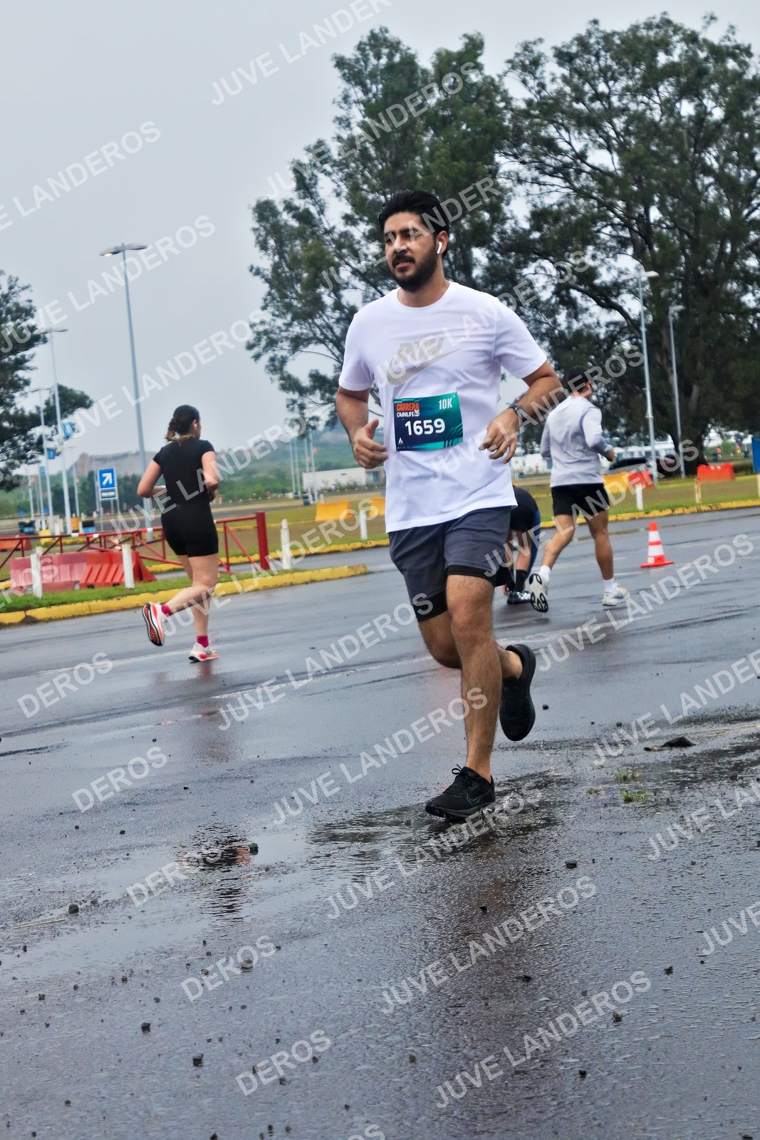 Foto de la CARRERA OMNILIFE GUADALAJARA en Estadio Akron, Zapopan a las 07:43 · dorsal 1659
