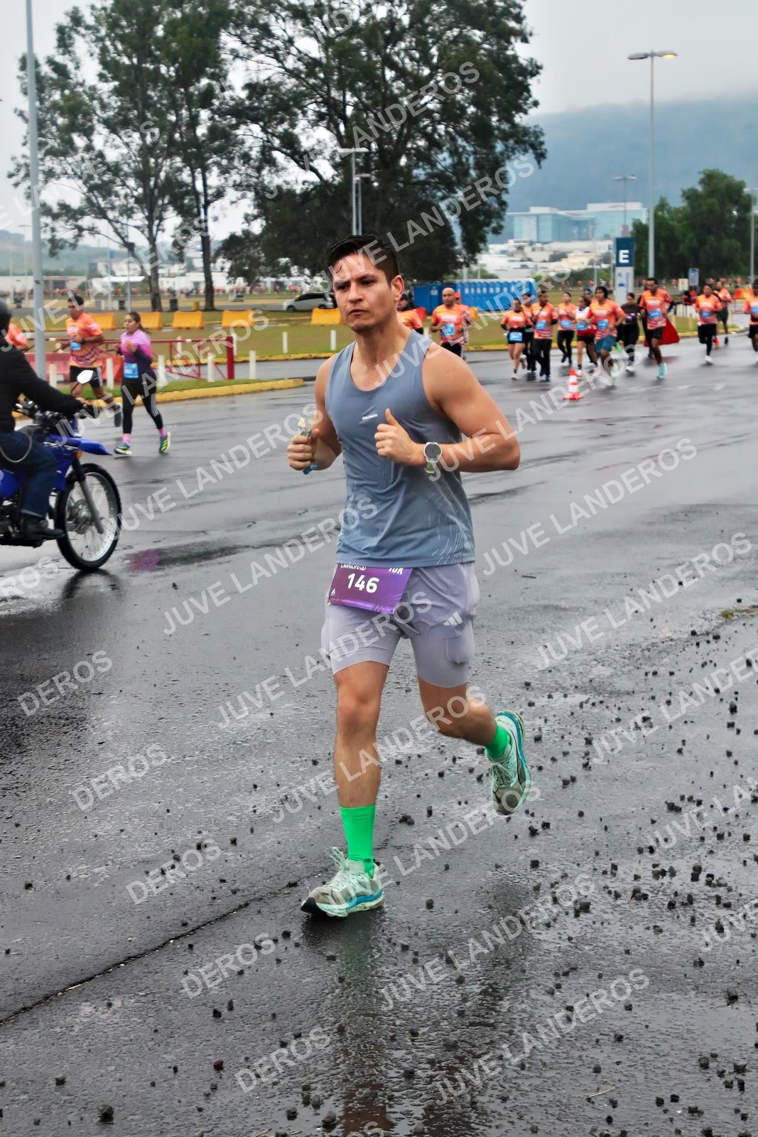 Foto de la CARRERA OMNILIFE GUADALAJARA en Estadio Akron, Zapopan a las 07:23 · dorsal 146