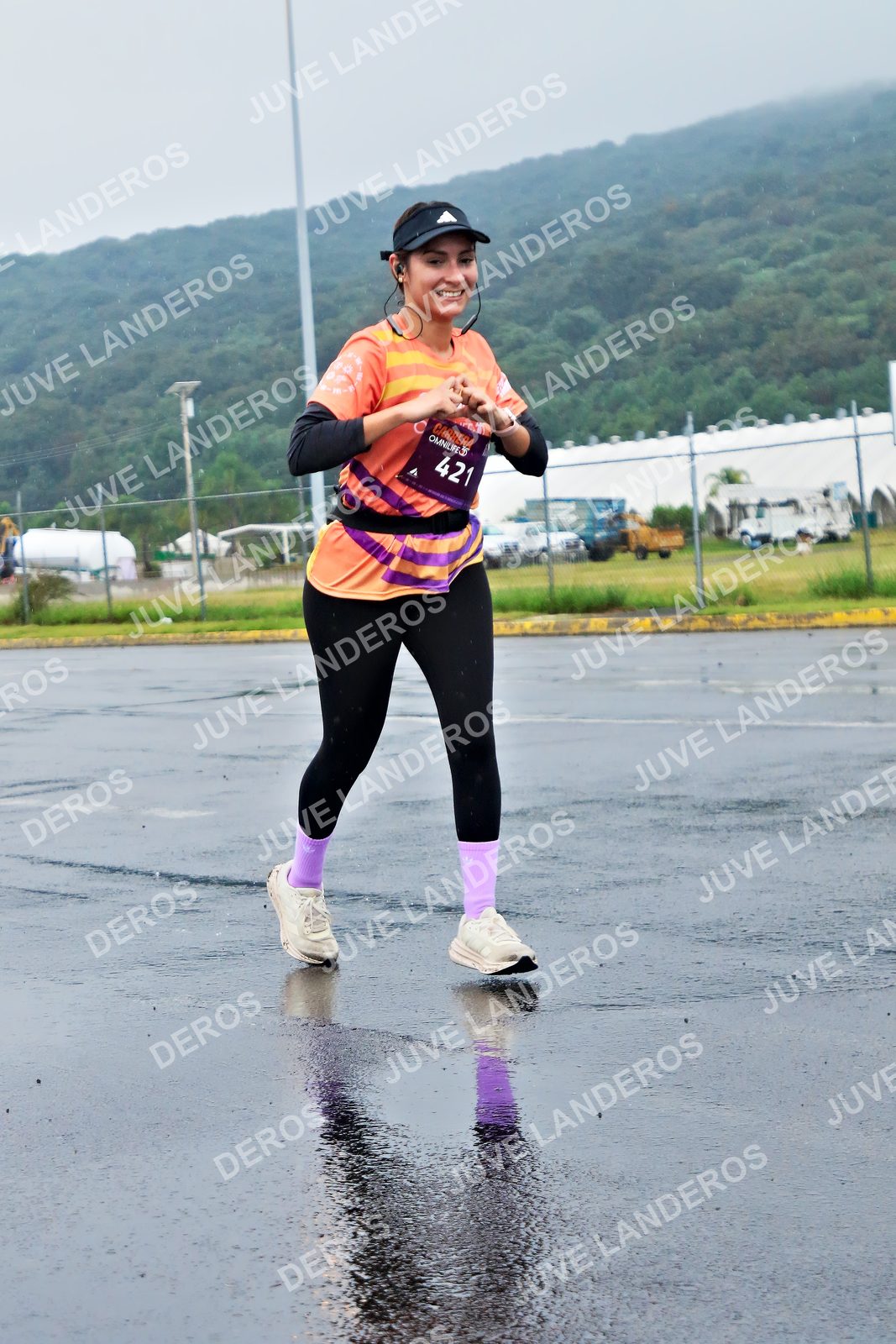Foto de la CARRERA OMNILIFE GUADALAJARA en Estadio Akron, Zapopan a las 08:06 · dorsal 421