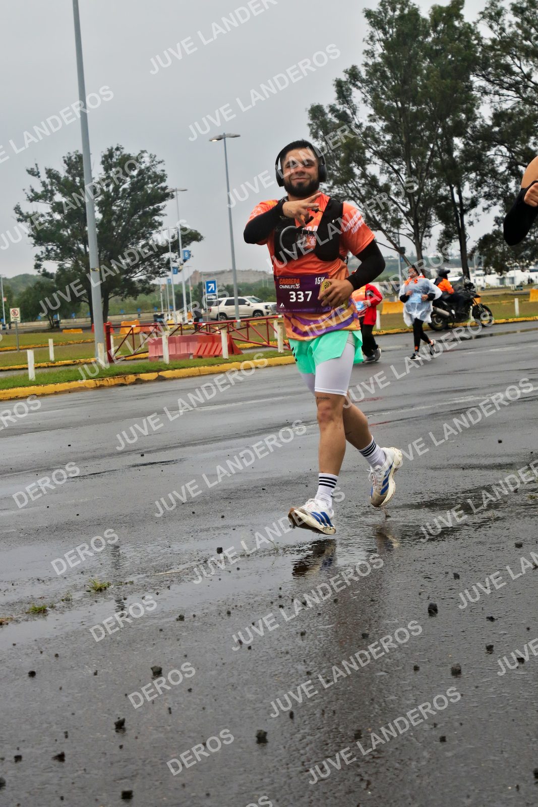 Foto de la CARRERA OMNILIFE GUADALAJARA en Estadio Akron, Zapopan a las 07:34 · dorsal 337