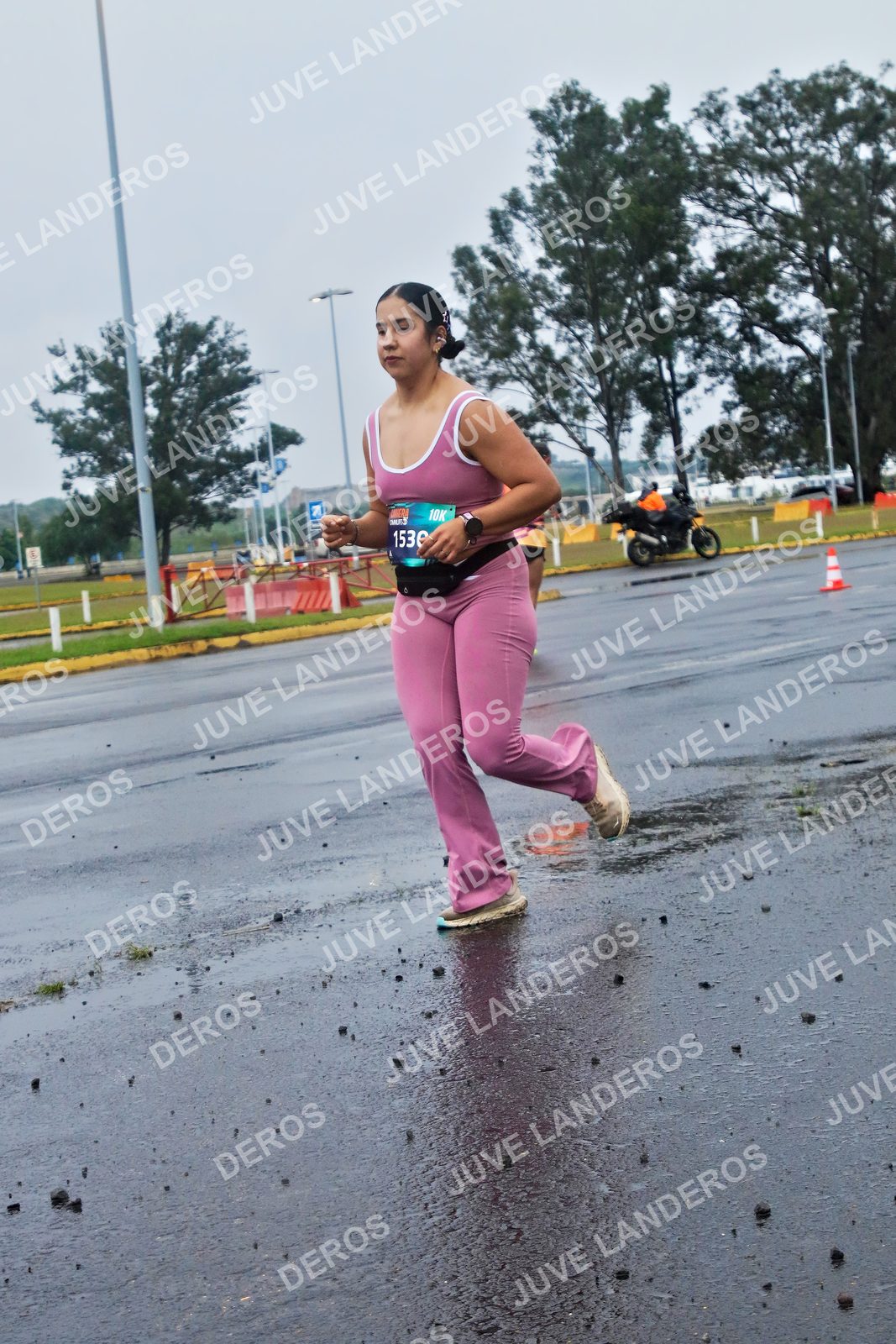Foto de la CARRERA OMNILIFE GUADALAJARA en Estadio Akron, Zapopan a las 07:40 · dorsal 1530