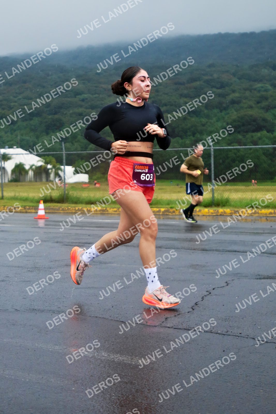 Foto de la CARRERA OMNILIFE GUADALAJARA en Estadio Akron, Zapopan a las 07:53 · dorsal 603