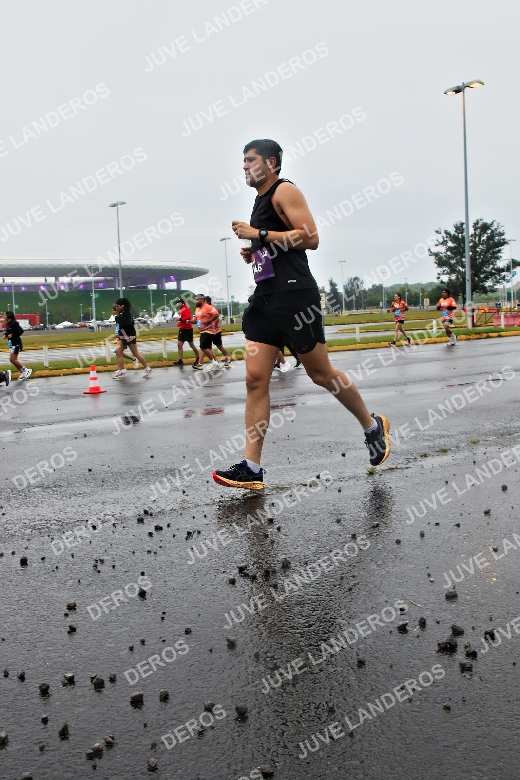 Foto de la CARRERA OMNILIFE GUADALAJARA en Estadio Akron, Zapopan a las 07:26 · dorsal 246