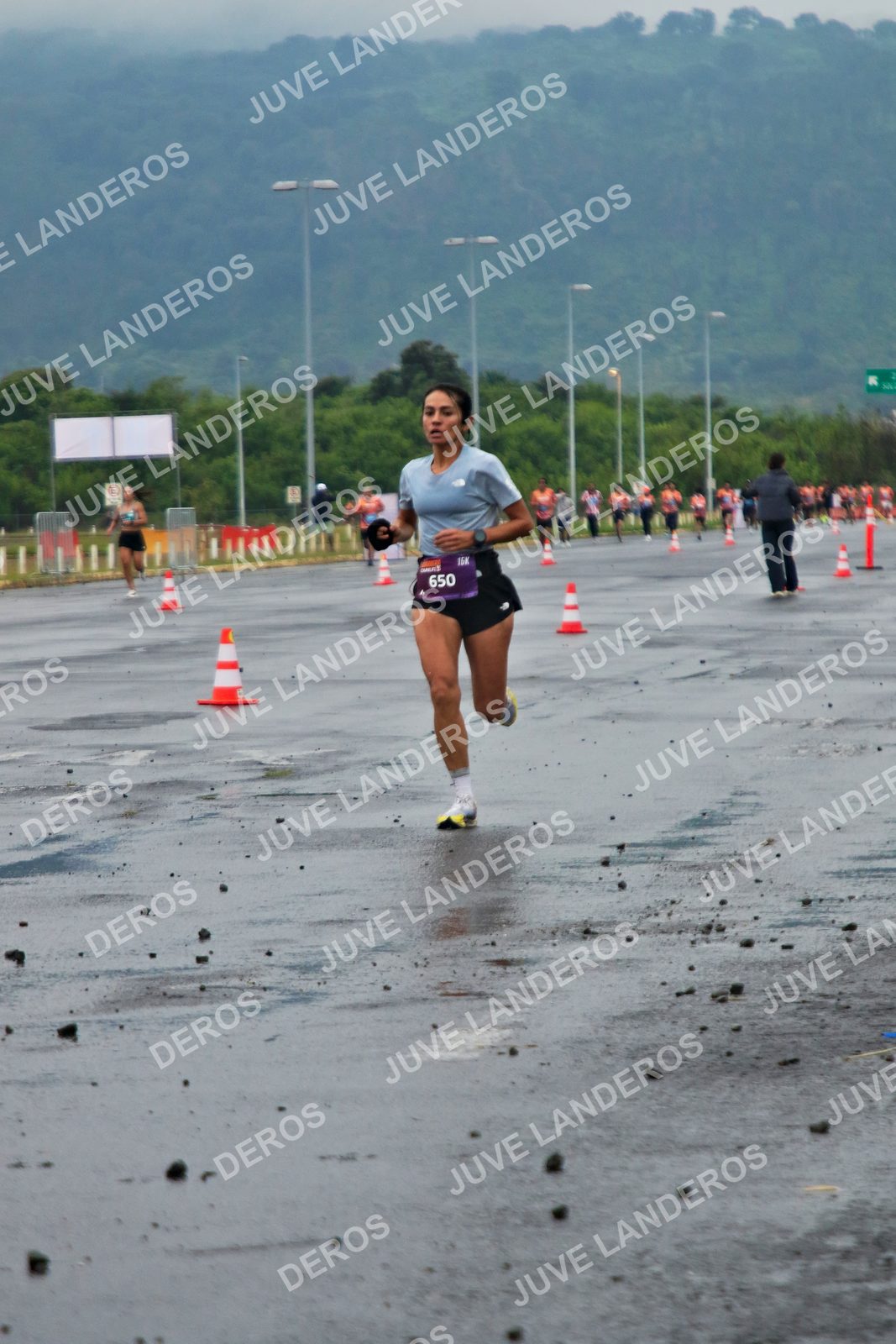 Foto de la CARRERA OMNILIFE GUADALAJARA en Estadio Akron, Zapopan a las 07:19 · dorsal 650