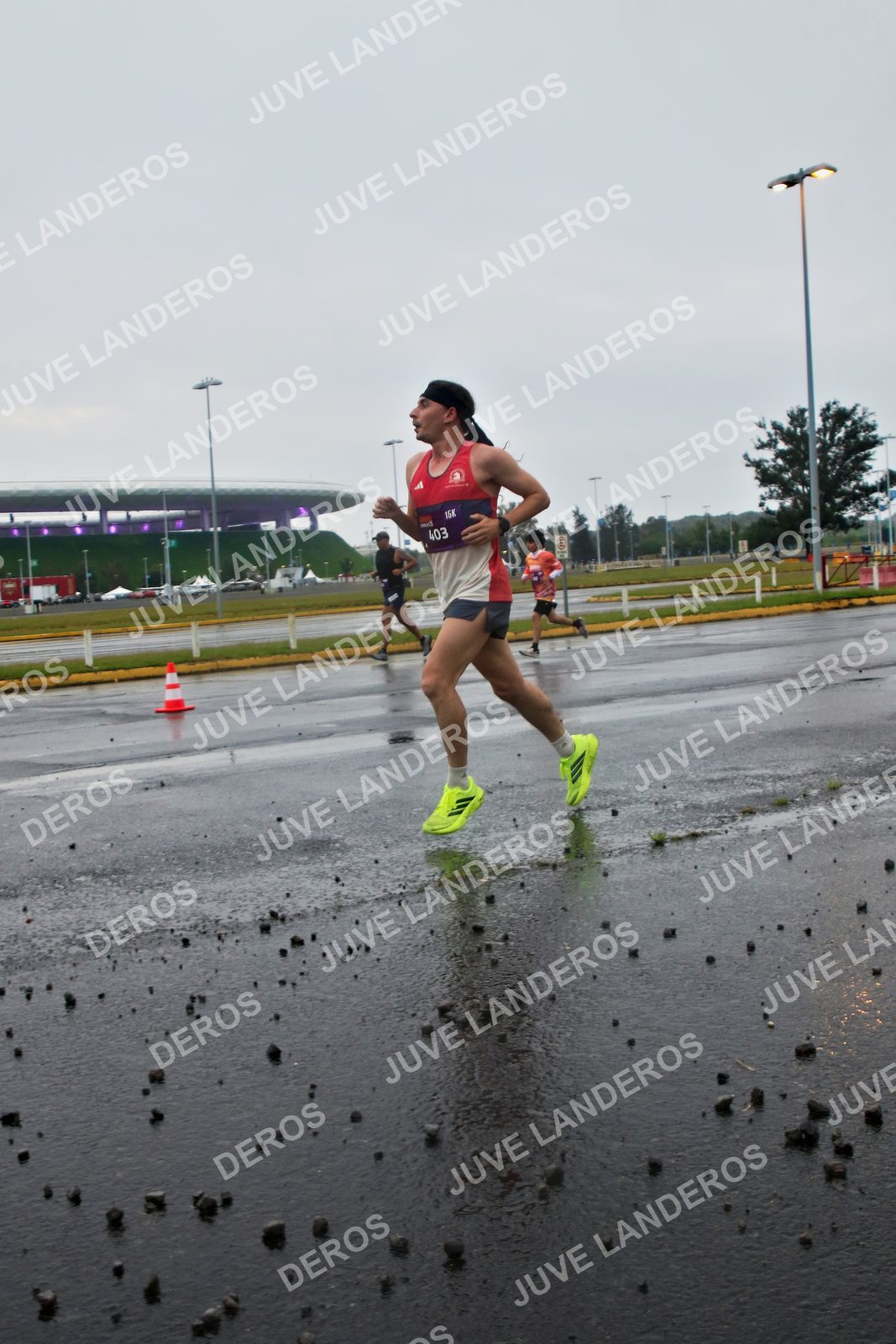 Foto de la CARRERA OMNILIFE GUADALAJARA en Estadio Akron, Zapopan a las 07:20 · dorsal 403