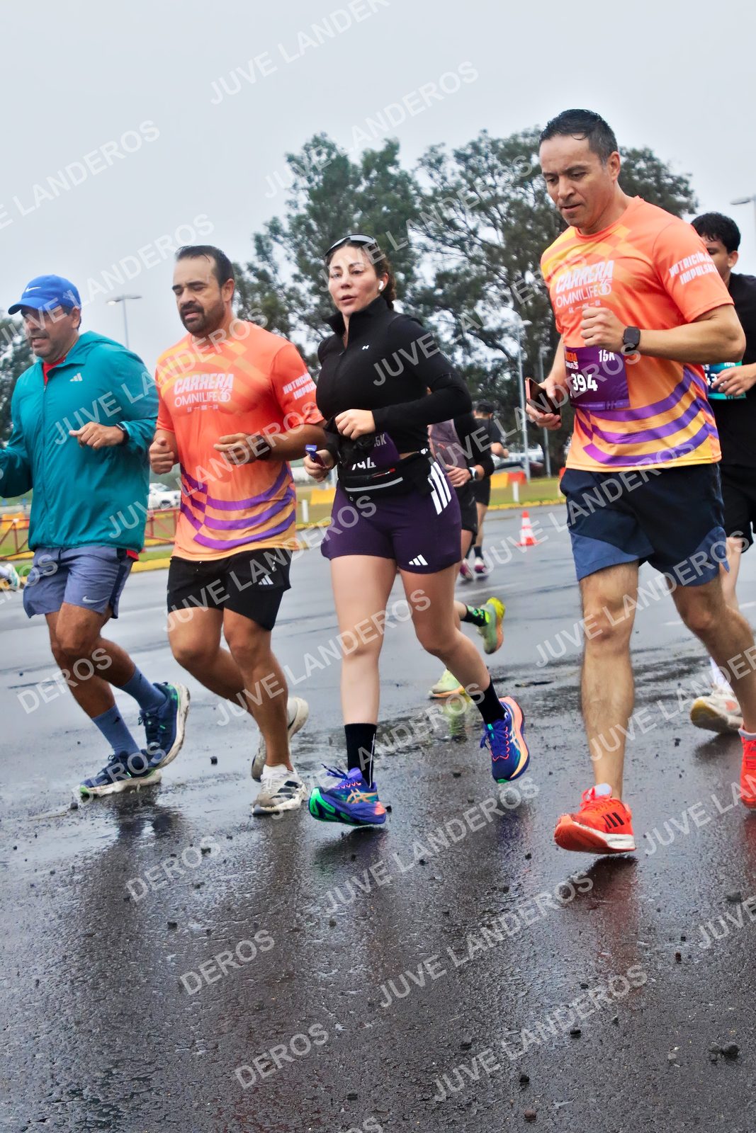 Foto de la CARRERA OMNILIFE GUADALAJARA en Estadio Akron, Zapopan a las 07:40 · dorsal 394, 144