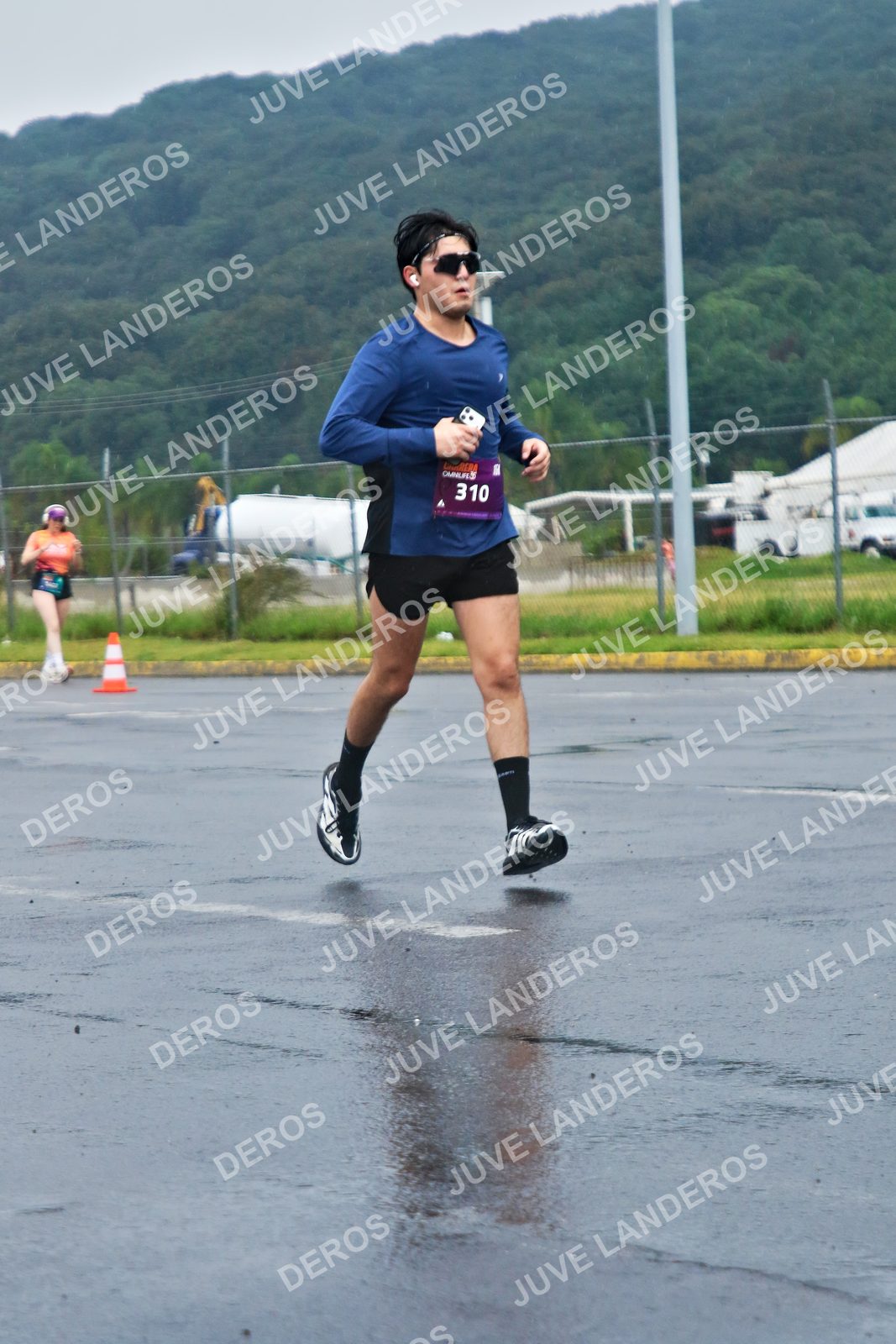 Foto de la CARRERA OMNILIFE GUADALAJARA en Estadio Akron, Zapopan a las 07:53 · dorsal 310