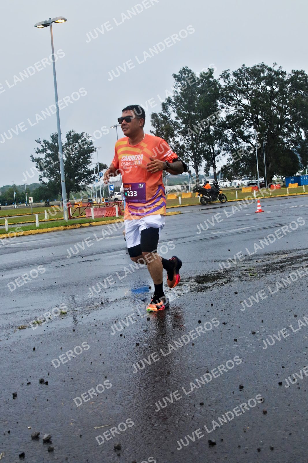 Foto de la CARRERA OMNILIFE GUADALAJARA en Estadio Akron, Zapopan a las 07:40 · dorsal 233
