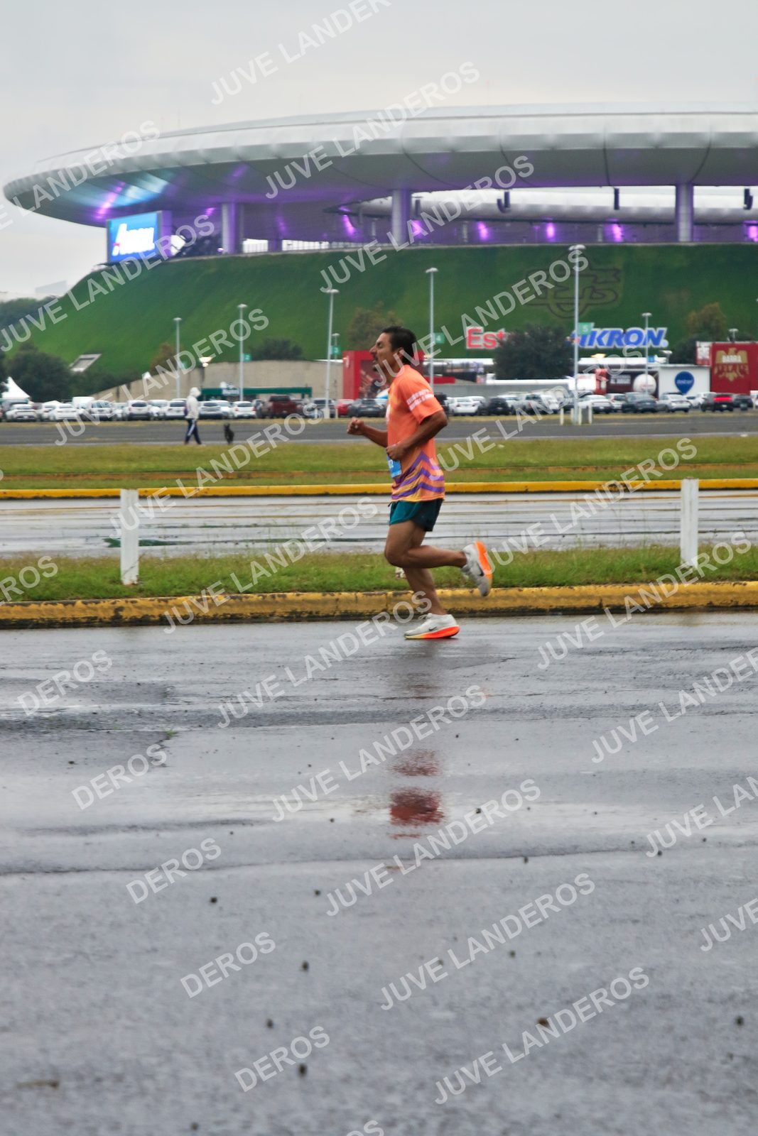 Foto de la CARRERA OMNILIFE GUADALAJARA en Estadio Akron, Zapopan a las 07:18