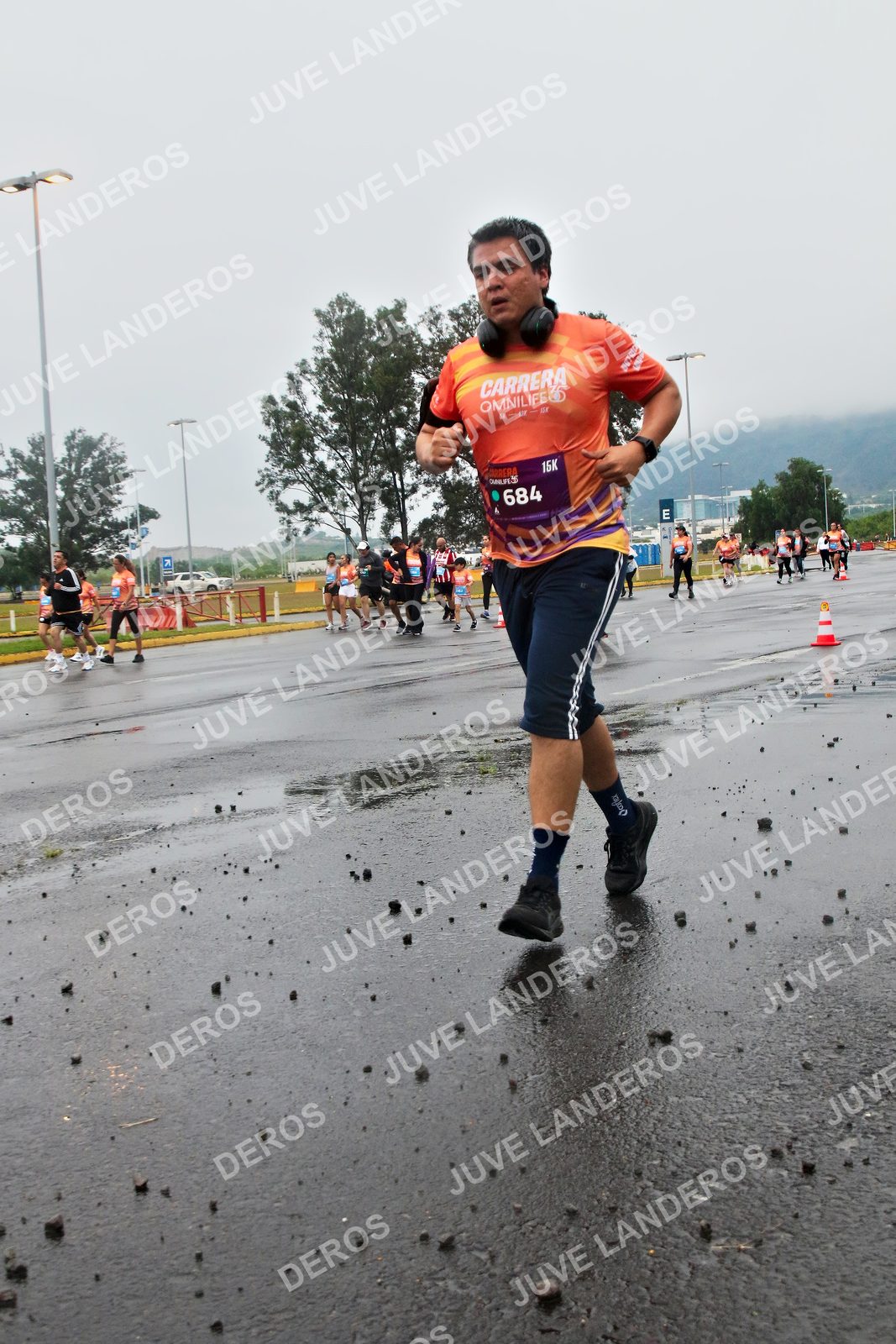 Foto de la CARRERA OMNILIFE GUADALAJARA en Estadio Akron, Zapopan a las 07:29 · dorsal 684