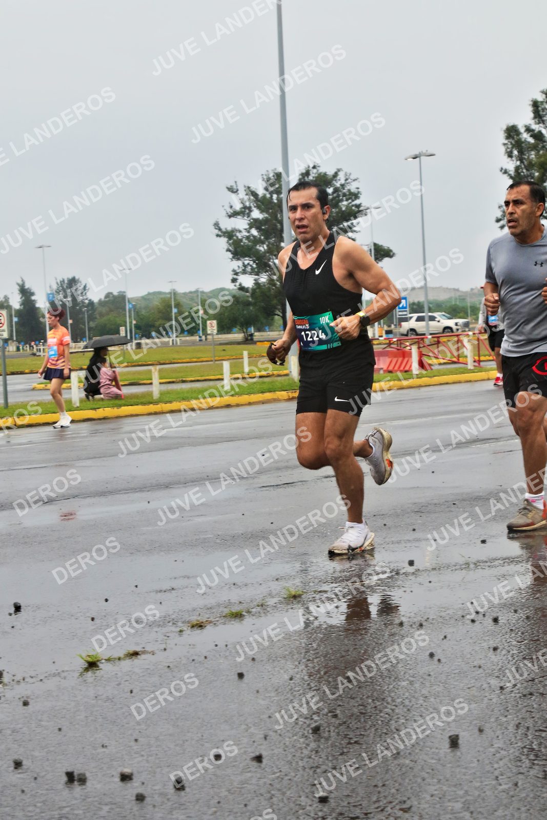 Foto de la CARRERA OMNILIFE GUADALAJARA en Estadio Akron, Zapopan a las 07:32 · dorsal 1224