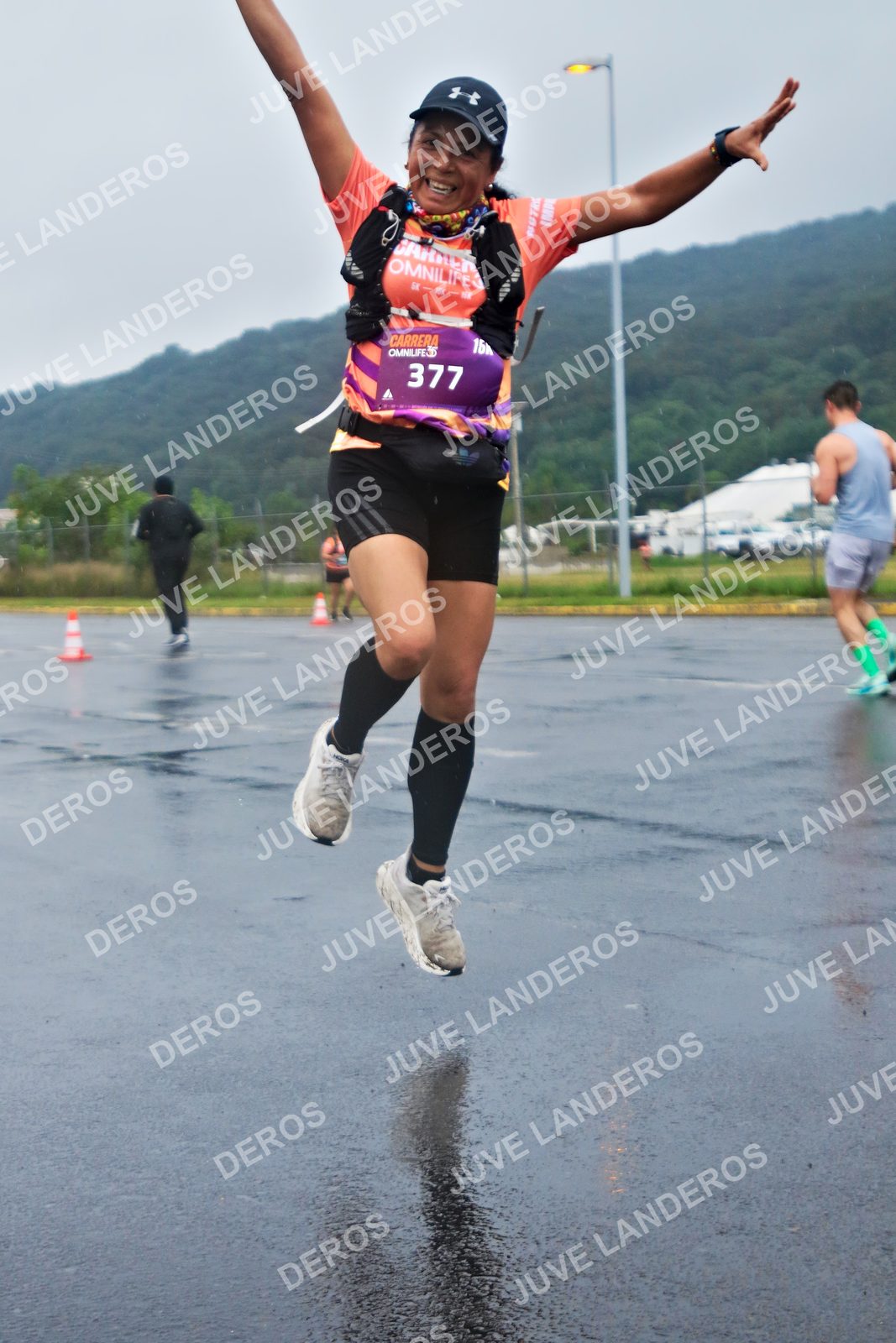Foto de la CARRERA OMNILIFE GUADALAJARA en Estadio Akron, Zapopan a las 07:59 · dorsal 377