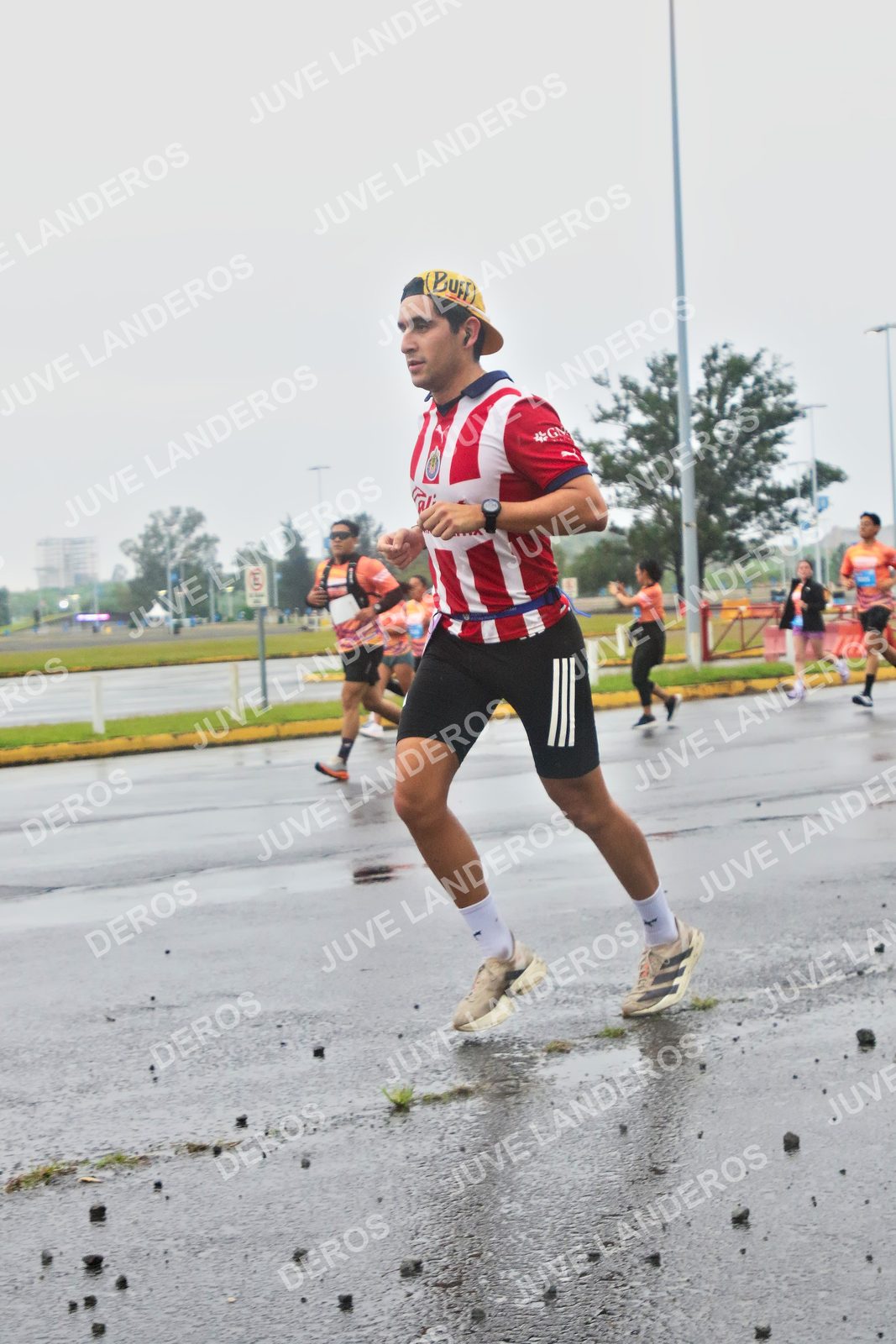 Foto de la CARRERA OMNILIFE GUADALAJARA en Estadio Akron, Zapopan a las 07:24