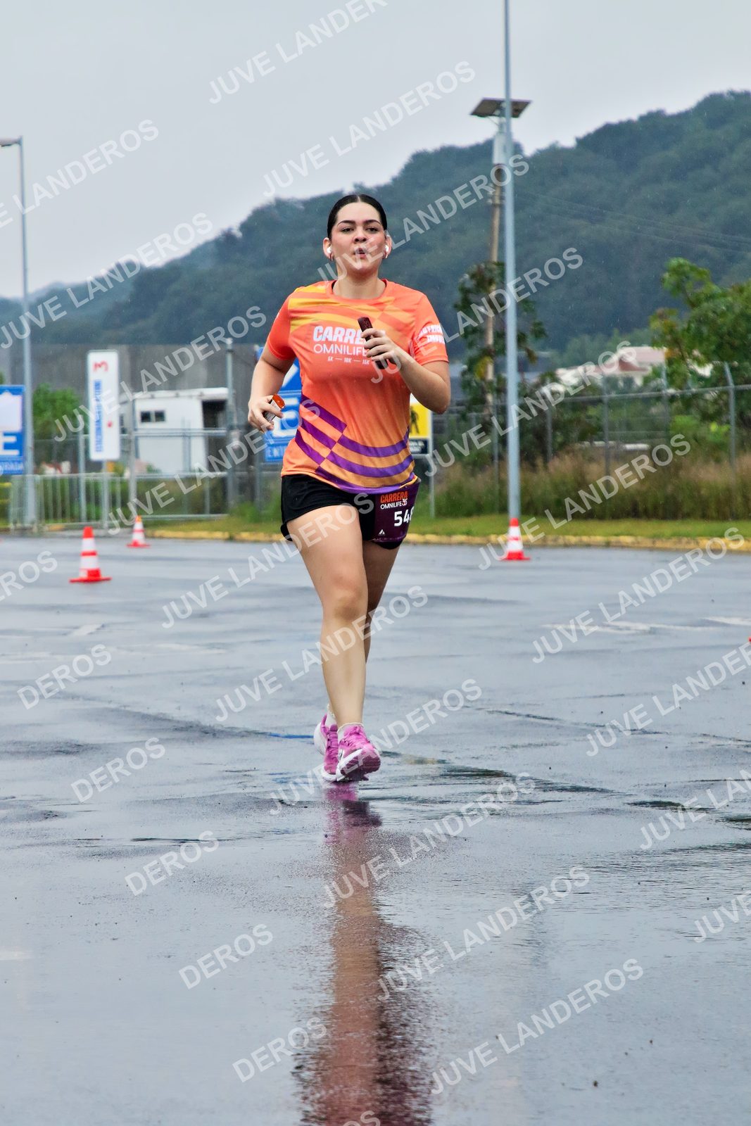 Foto de la CARRERA OMNILIFE GUADALAJARA en Estadio Akron, Zapopan a las 08:08 · dorsal 54