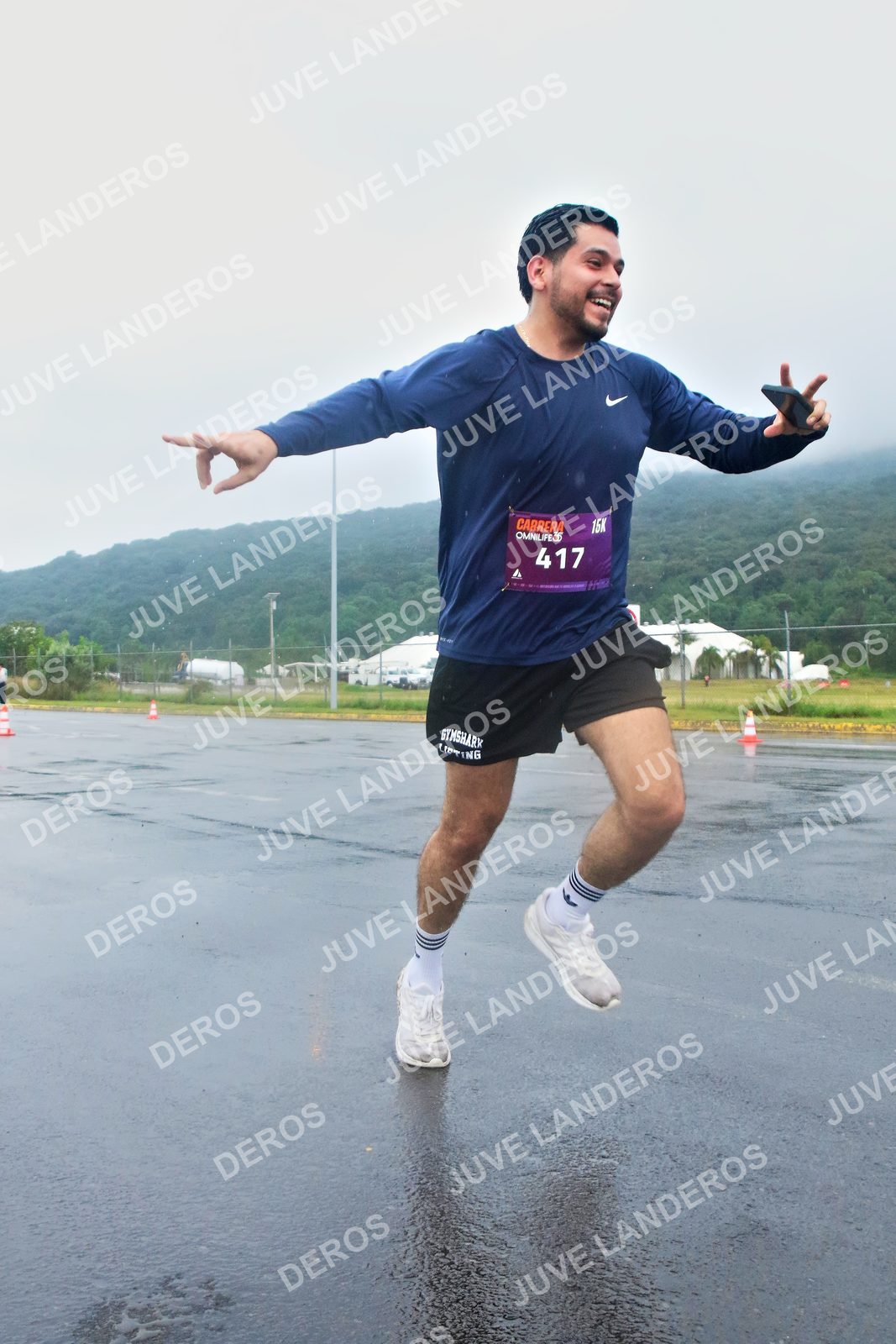 Foto de la CARRERA OMNILIFE GUADALAJARA en Estadio Akron, Zapopan a las 08:04 · dorsal 417