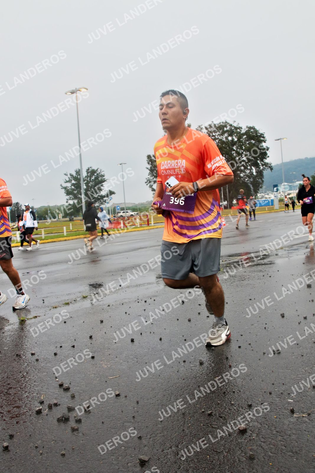 Foto de la CARRERA OMNILIFE GUADALAJARA en Estadio Akron, Zapopan a las 07:34 · dorsal 396