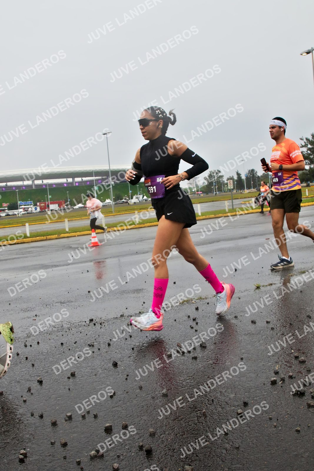 Foto de la CARRERA OMNILIFE GUADALAJARA en Estadio Akron, Zapopan a las 07:35 · dorsal 591, 469