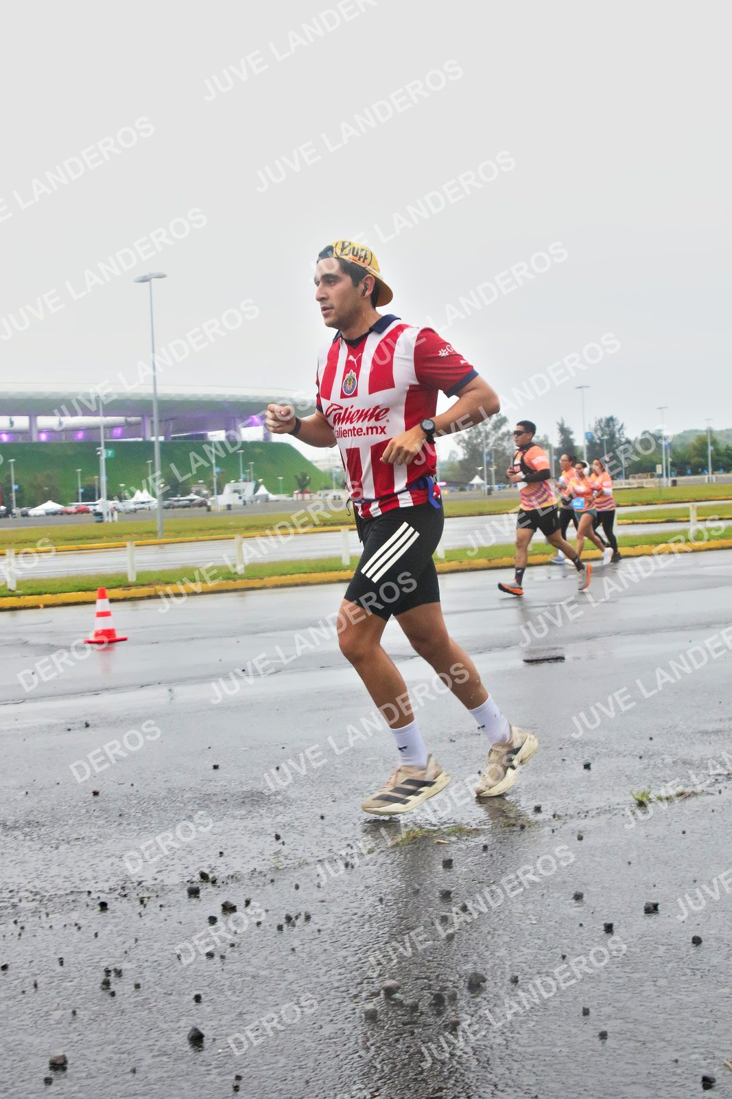 Foto de la CARRERA OMNILIFE GUADALAJARA en Estadio Akron, Zapopan a las 07:24