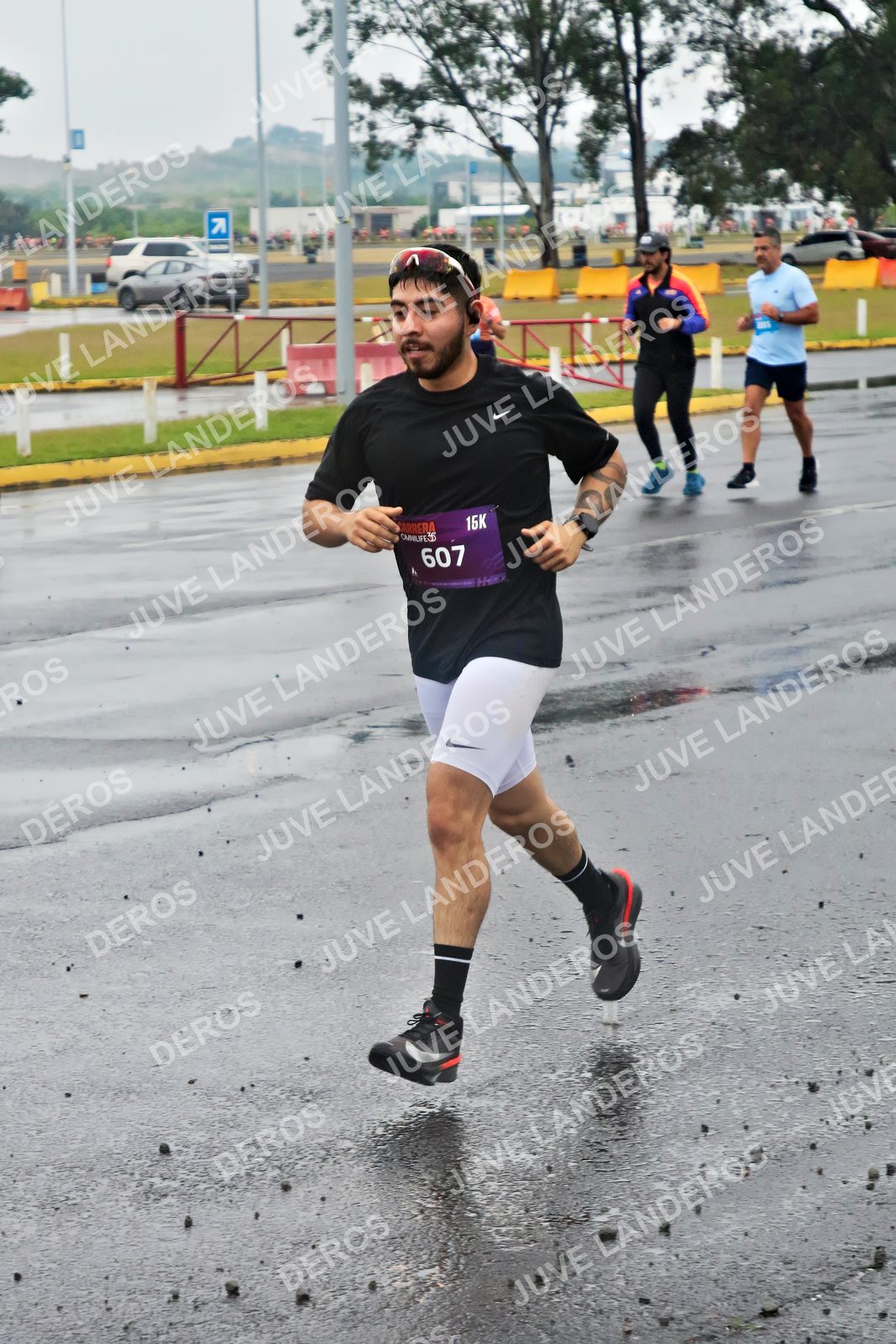 Foto de la CARRERA OMNILIFE GUADALAJARA en Estadio Akron, Zapopan a las 07:23 · dorsal 607