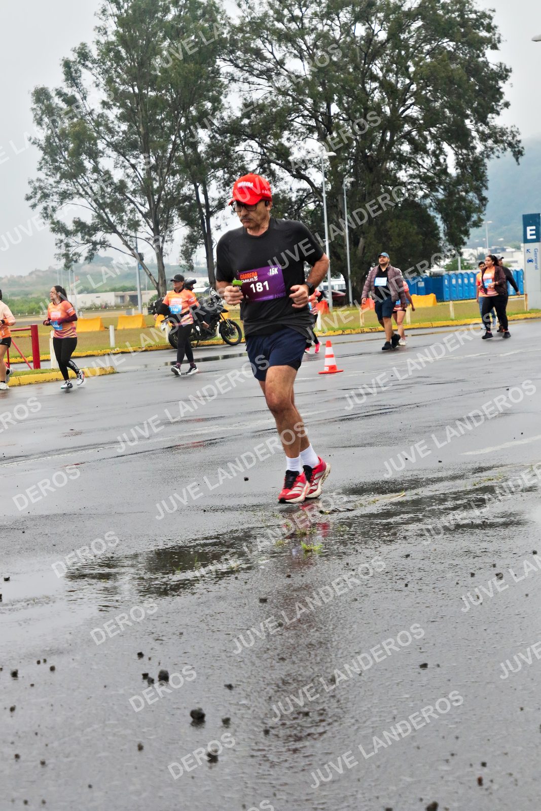 Foto de la CARRERA OMNILIFE GUADALAJARA en Estadio Akron, Zapopan a las 07:30 · dorsal 181
