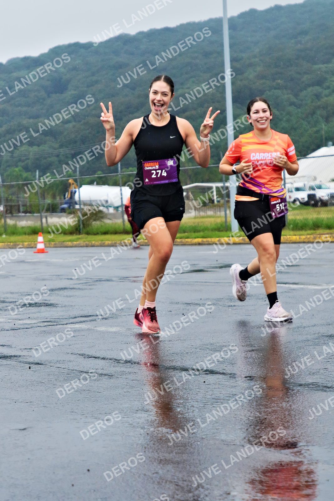 Foto de la CARRERA OMNILIFE GUADALAJARA en Estadio Akron, Zapopan a las 08:06 · dorsal 274, 512