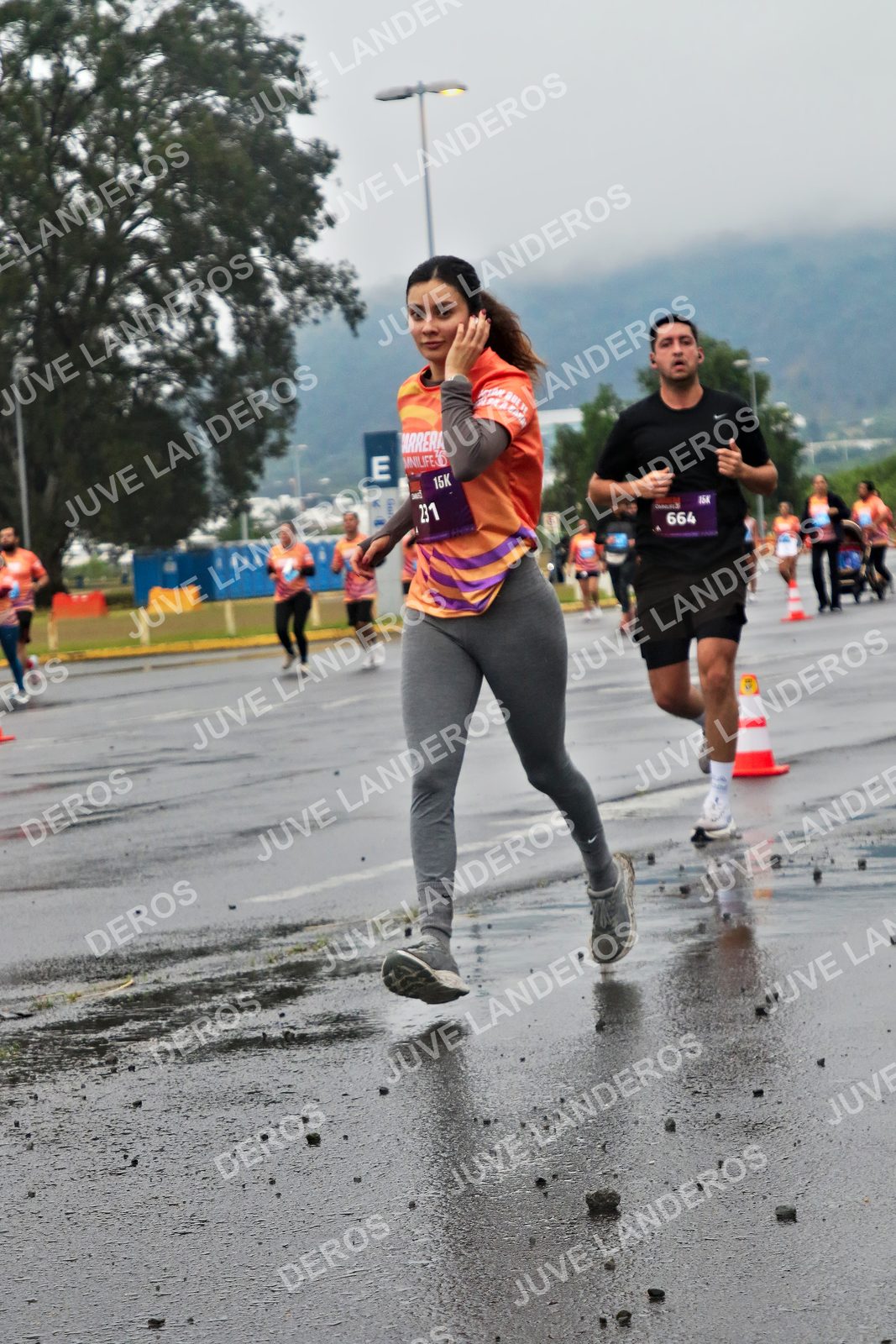 Foto de la CARRERA OMNILIFE GUADALAJARA en Estadio Akron, Zapopan a las 07:28 · dorsal 664, 231
