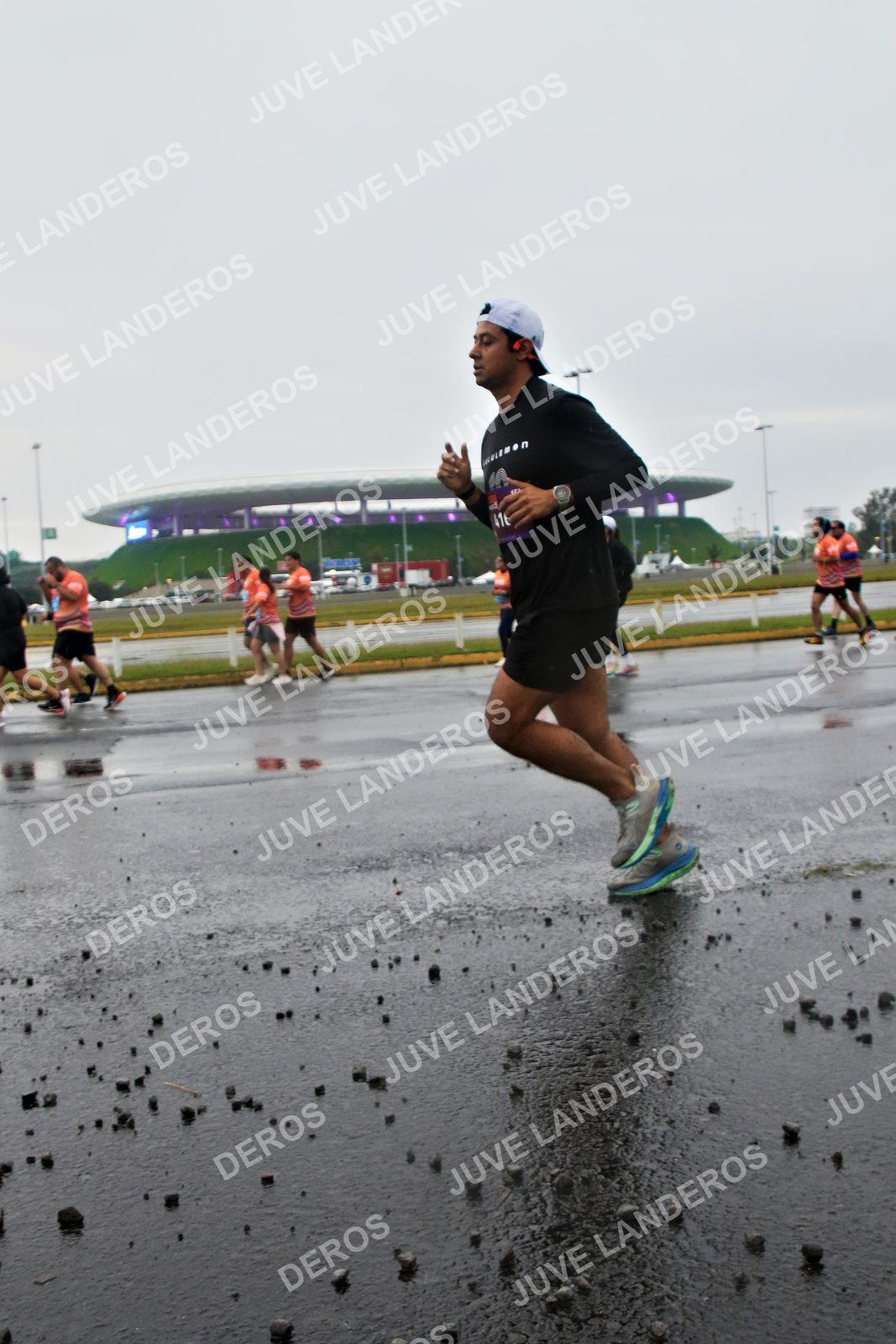 Foto de la CARRERA OMNILIFE GUADALAJARA en Estadio Akron, Zapopan a las 07:26 · dorsal 416