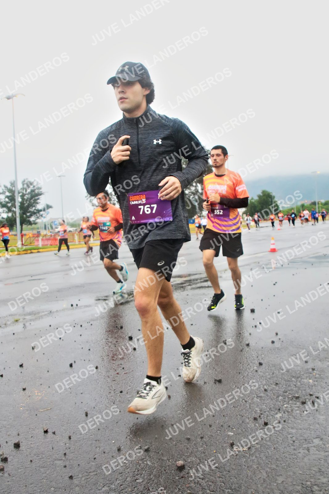 Foto de la CARRERA OMNILIFE GUADALAJARA en Estadio Akron, Zapopan a las 07:29 · dorsal 767, 552