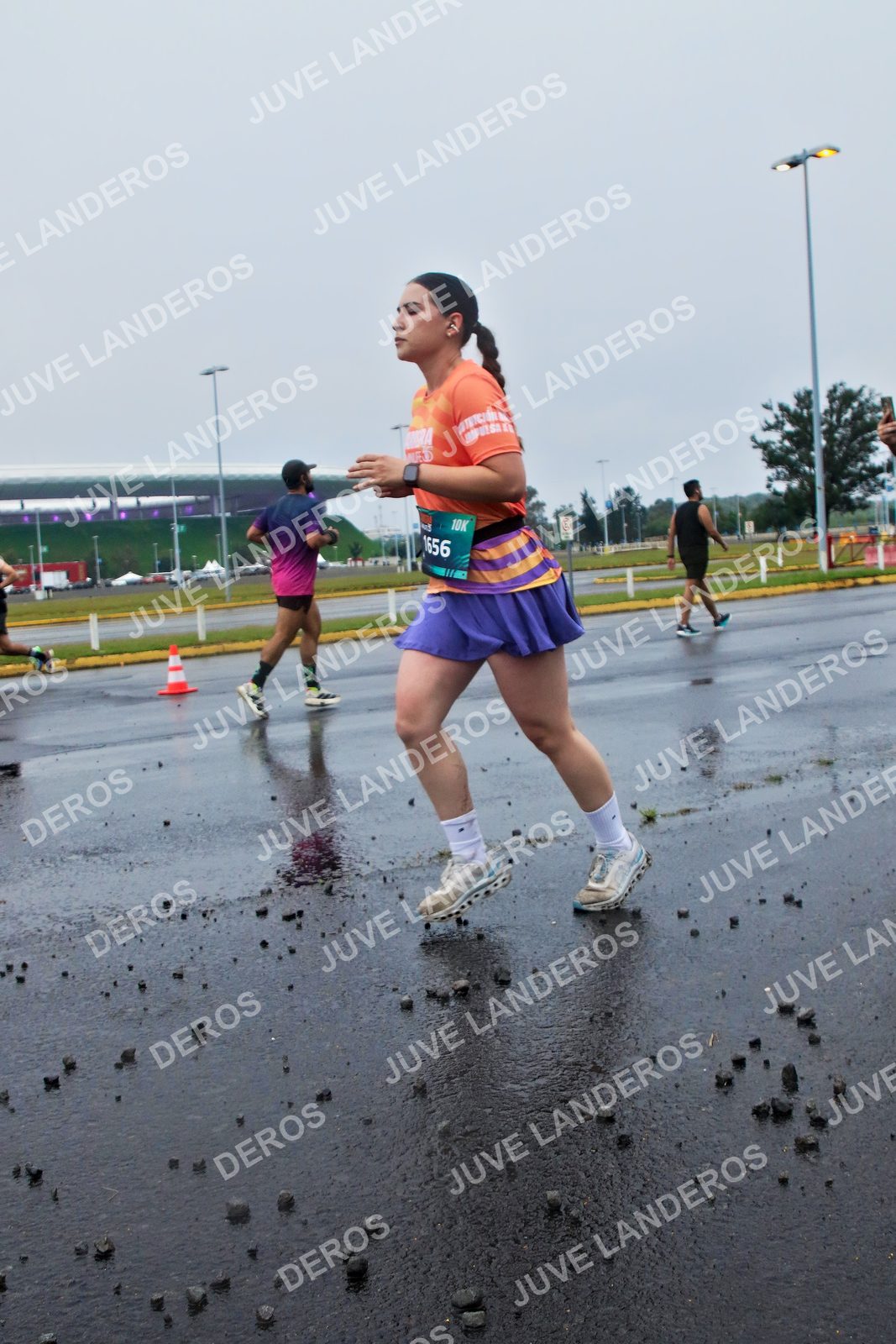 Foto de la CARRERA OMNILIFE GUADALAJARA en Estadio Akron, Zapopan a las 07:42 · dorsal 1656
