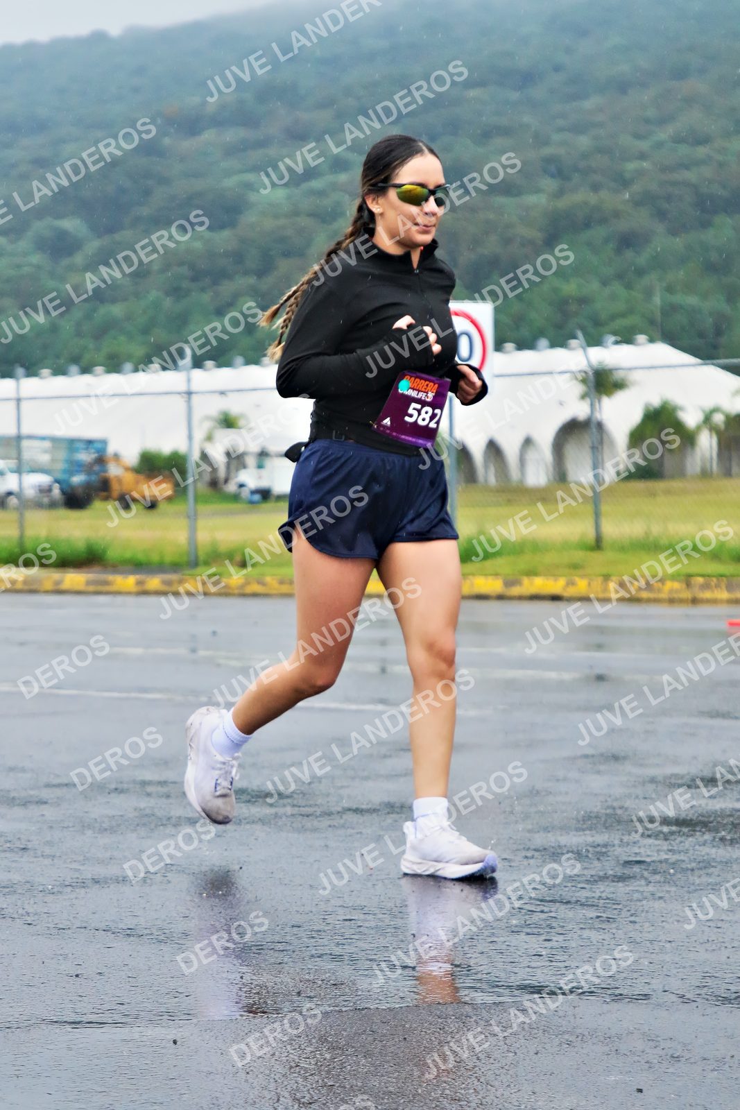Foto de la CARRERA OMNILIFE GUADALAJARA en Estadio Akron, Zapopan a las 08:07 · dorsal 582