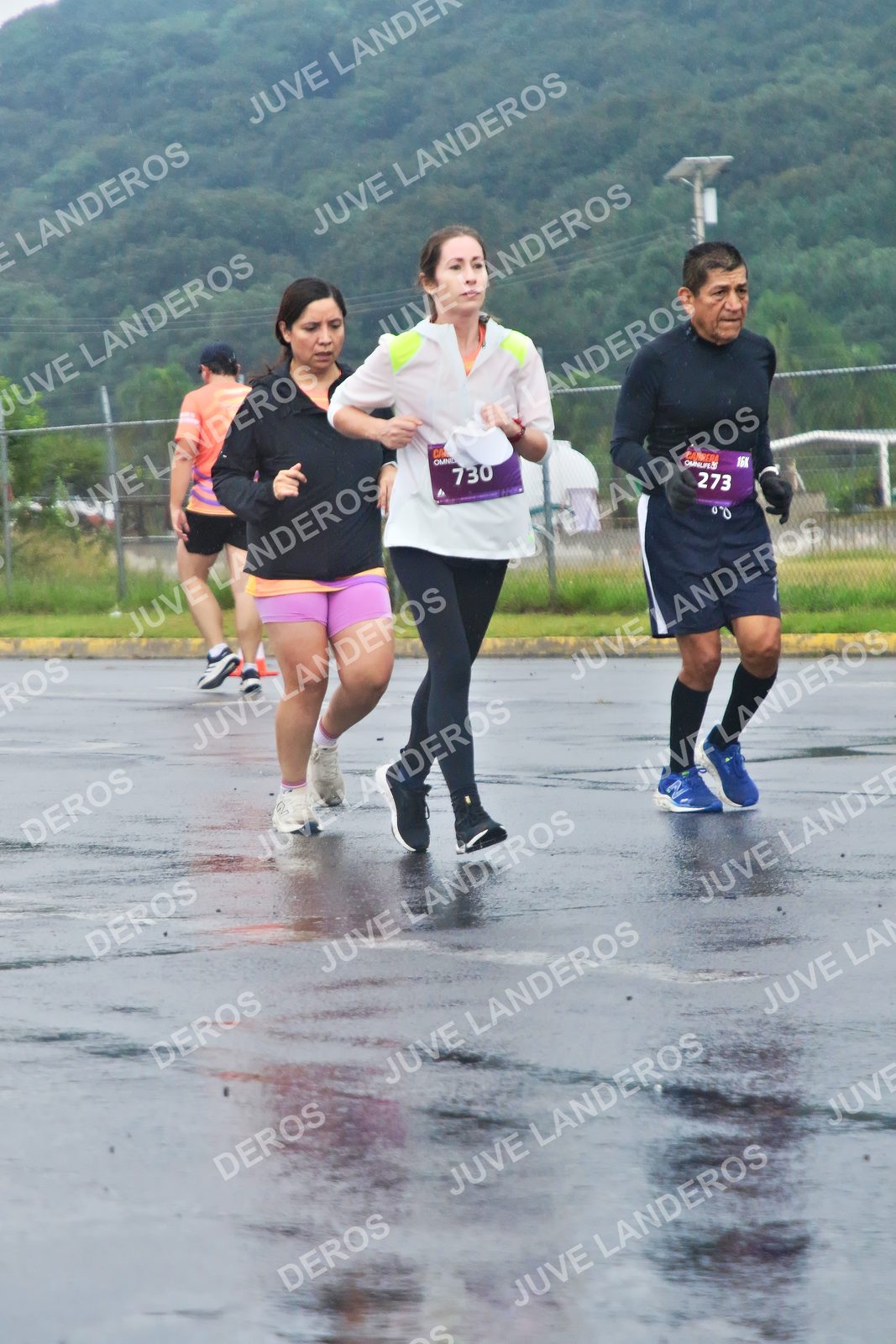 Foto de la CARRERA OMNILIFE GUADALAJARA en Estadio Akron, Zapopan a las 08:03 · dorsal 273, 730