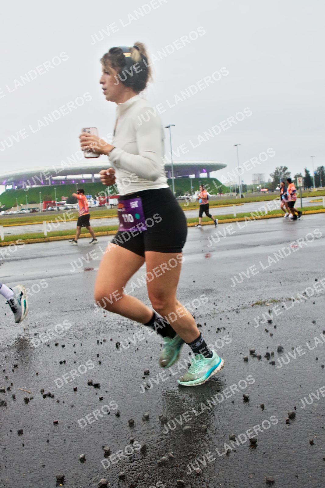 Foto de la CARRERA OMNILIFE GUADALAJARA en Estadio Akron, Zapopan a las 07:27 · dorsal 110
