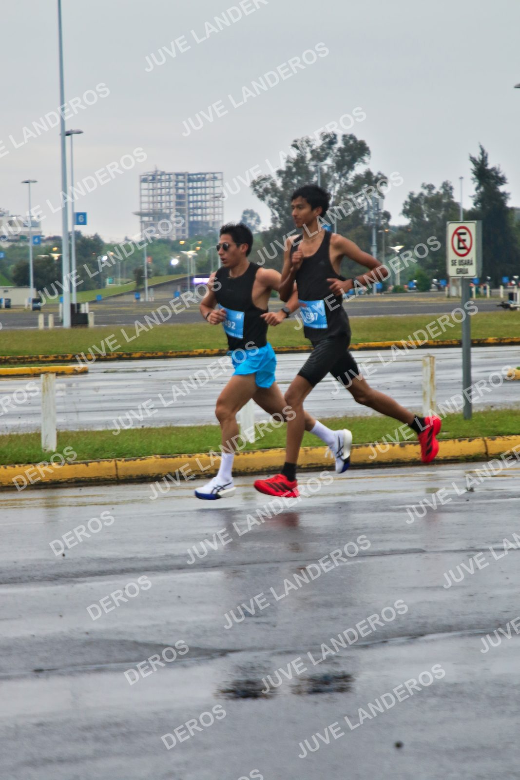 Foto de la CARRERA OMNILIFE GUADALAJARA en Estadio Akron, Zapopan a las 07:17 · dorsal 2587