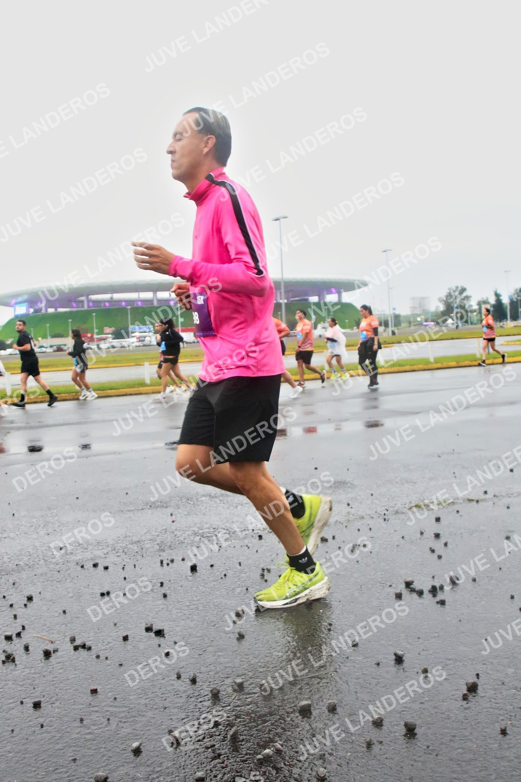 Foto de la CARRERA OMNILIFE GUADALAJARA en Estadio Akron, Zapopan a las 07:26