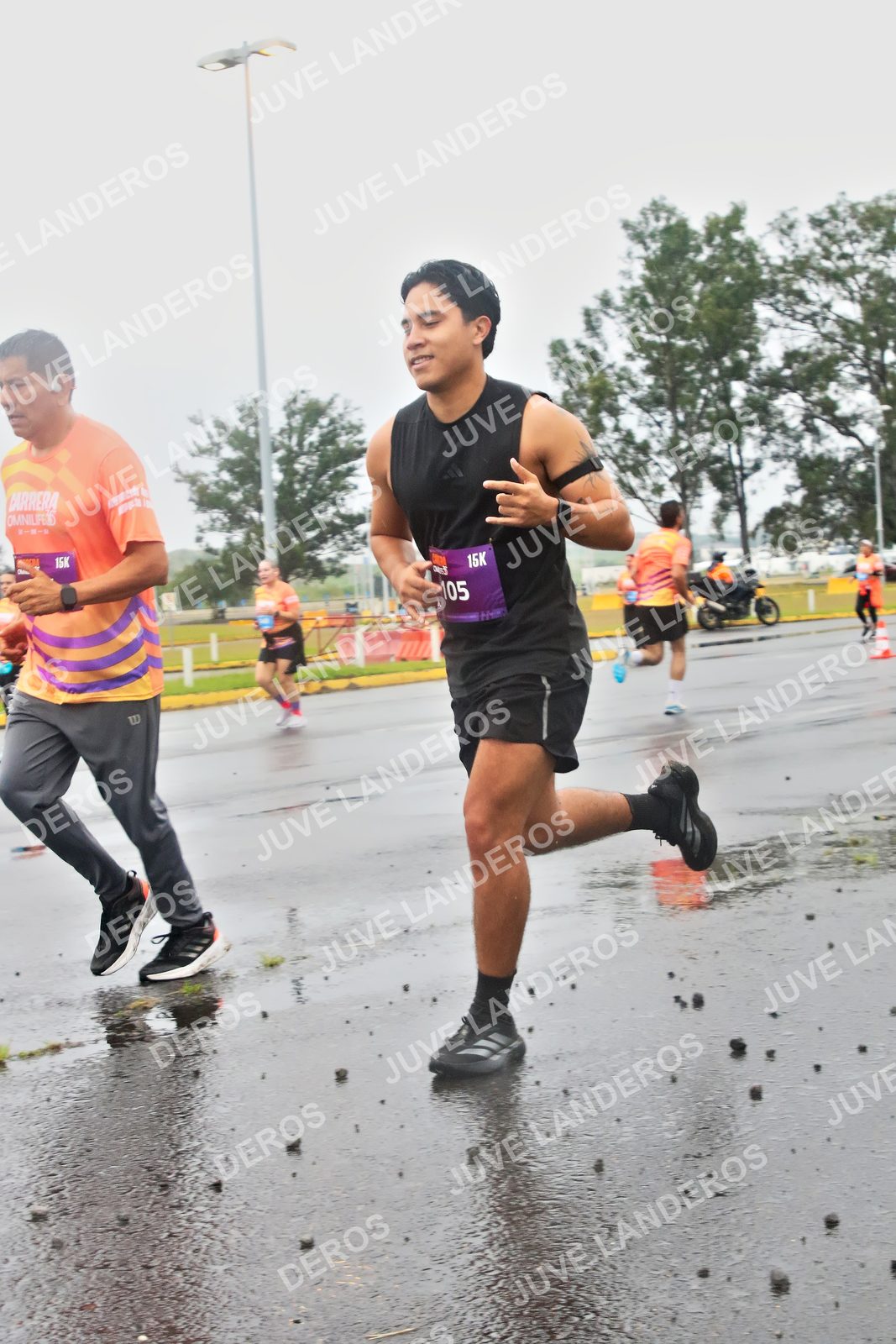 Foto de la CARRERA OMNILIFE GUADALAJARA en Estadio Akron, Zapopan a las 07:30 · dorsal 105