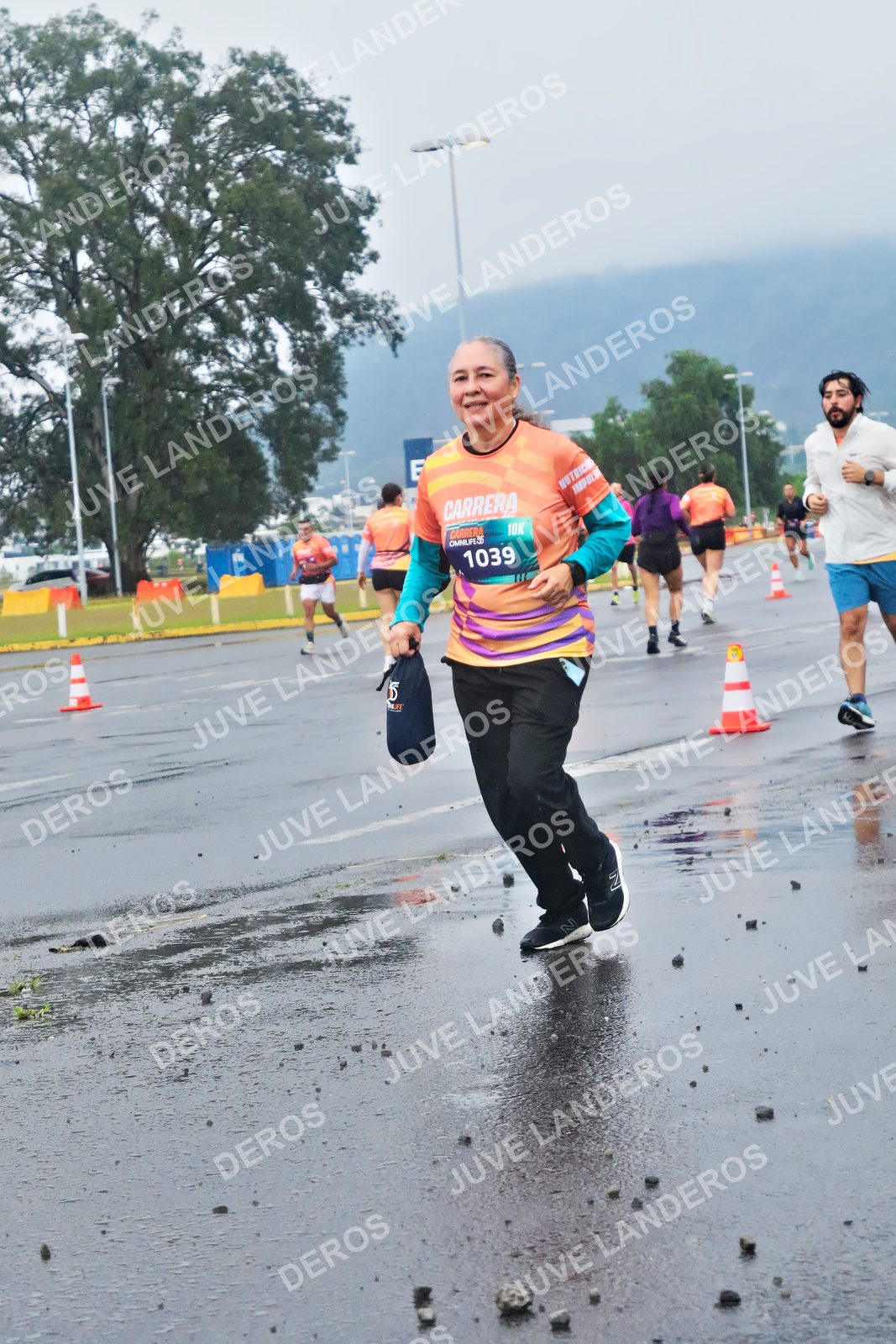 Foto de la CARRERA OMNILIFE GUADALAJARA en Estadio Akron, Zapopan a las 07:46 · dorsal 1039