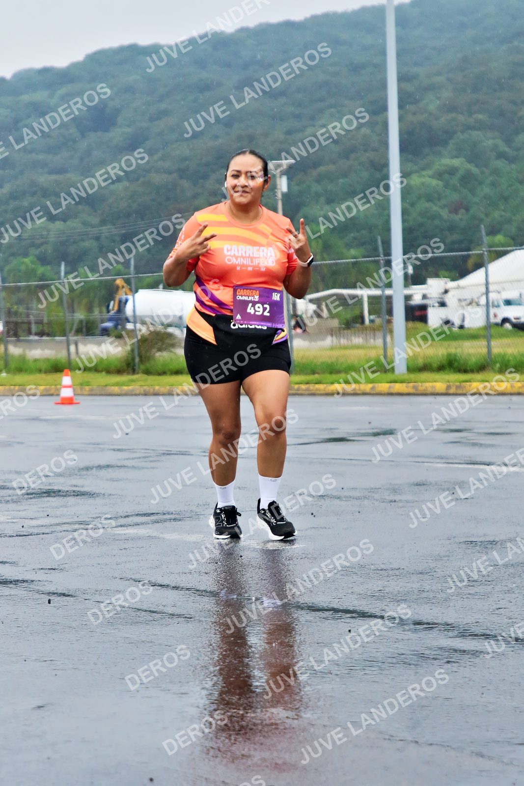Foto de la CARRERA OMNILIFE GUADALAJARA en Estadio Akron, Zapopan a las 08:05 · dorsal 492